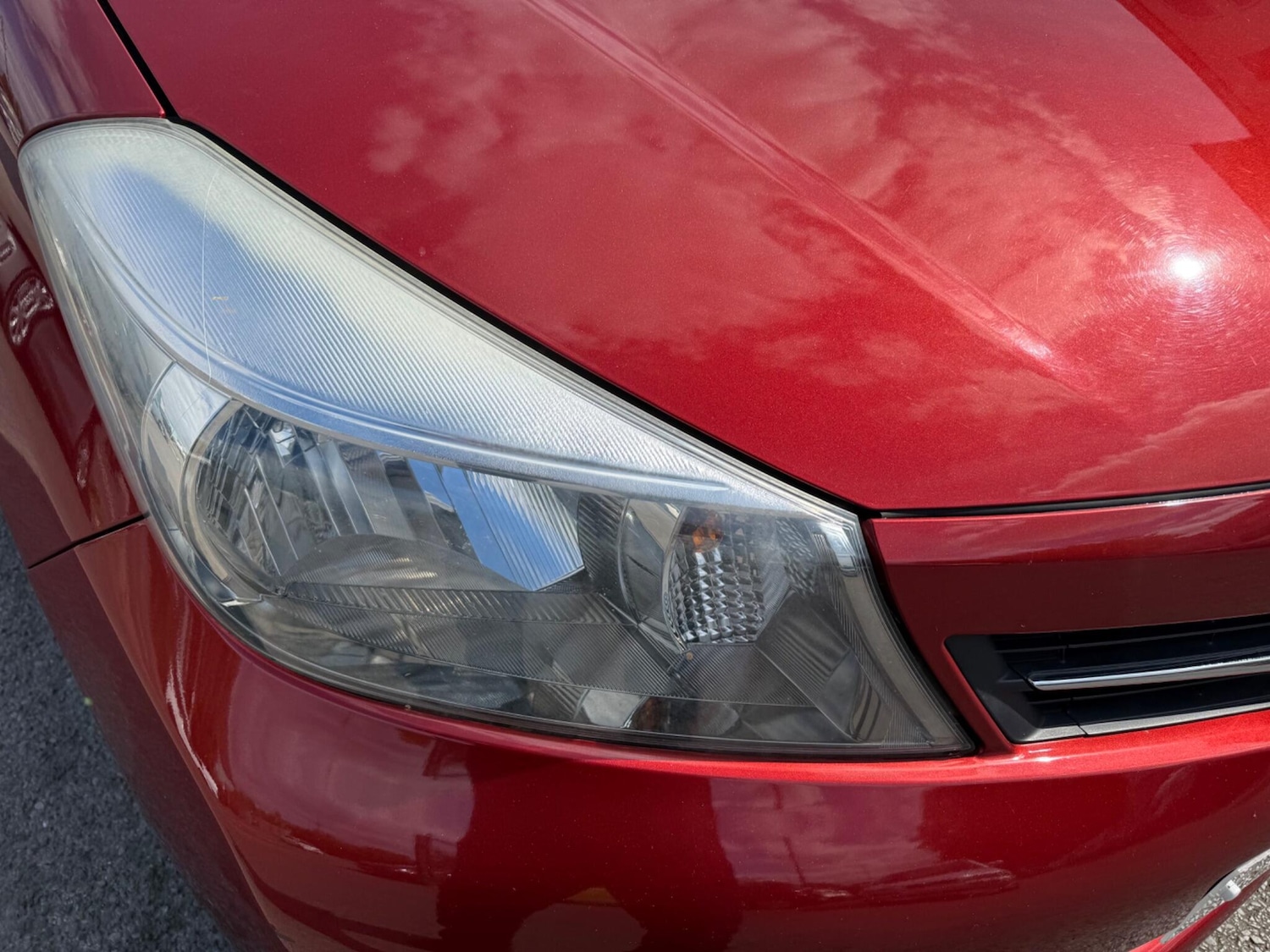 Used Toyota Yaris 2013 for sale - 76549810: Photo 32