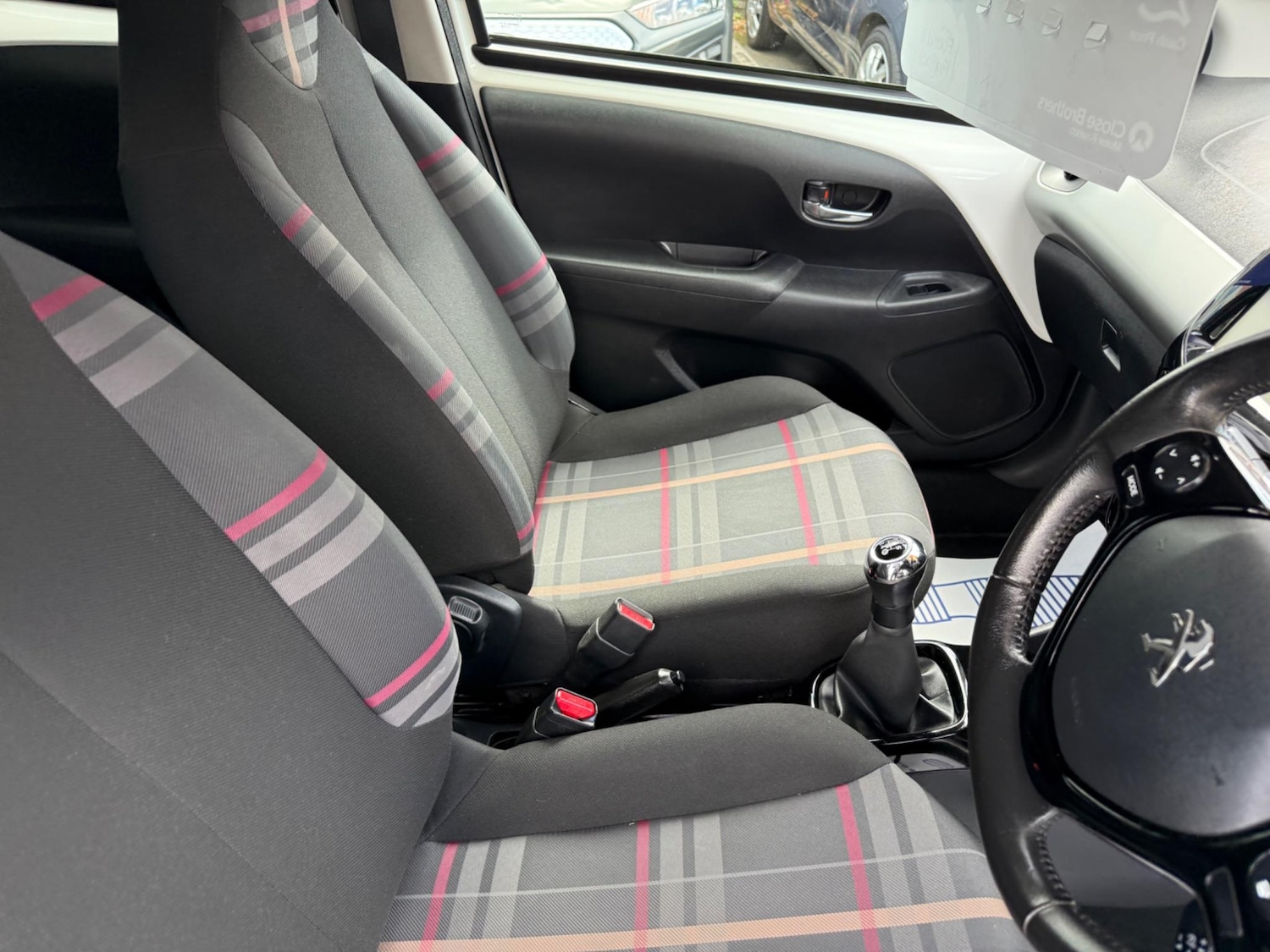 Used Peugeot 108 2016 for sale - 76550815: Photo 12