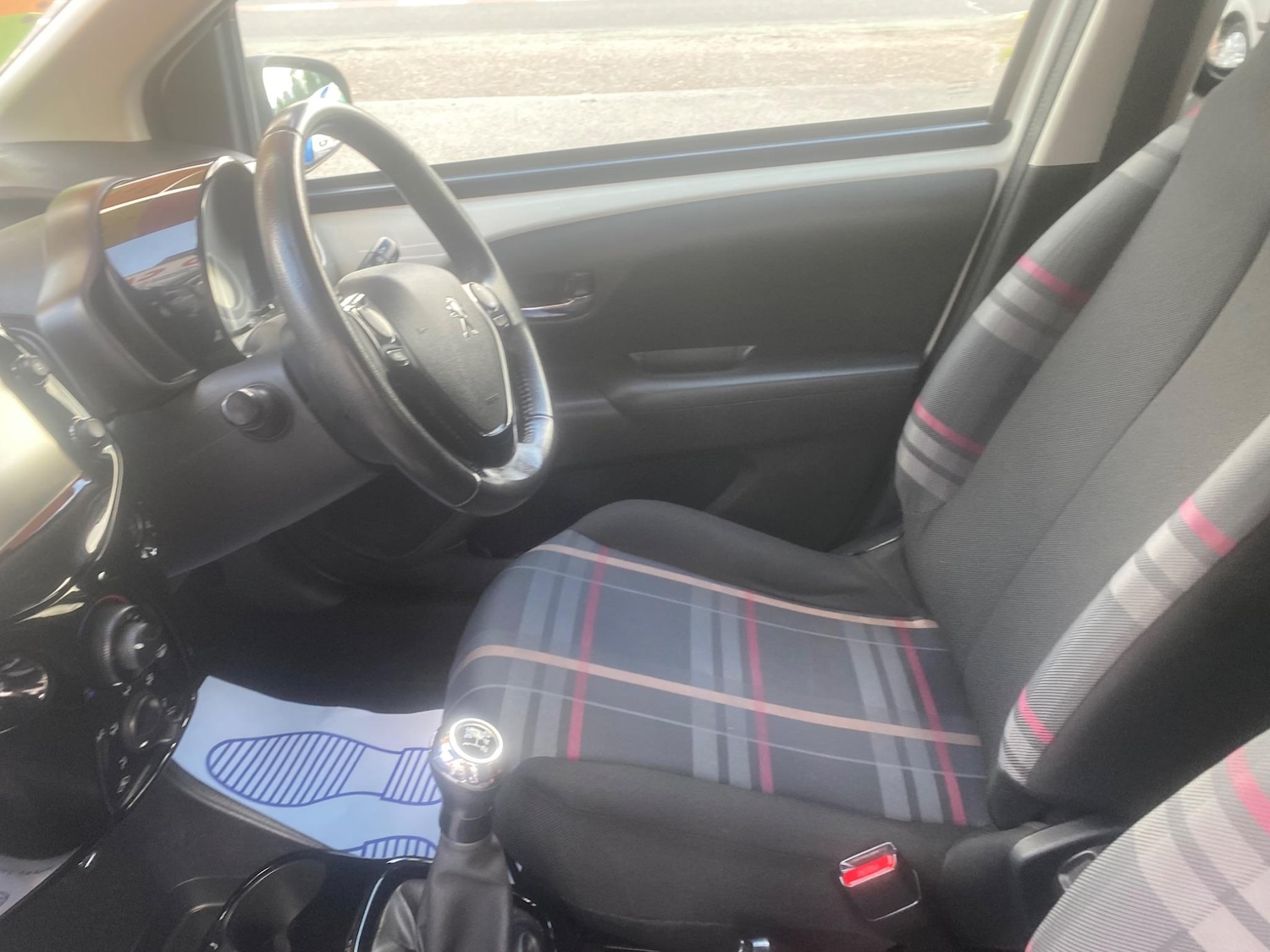 Used Peugeot 108 2016 for sale - 76550815: Photo 52