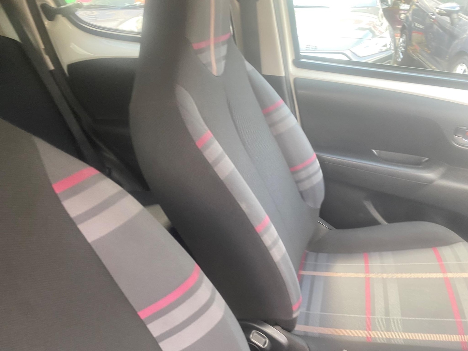 Used Peugeot 108 2016 for sale - 76550815: Photo 88