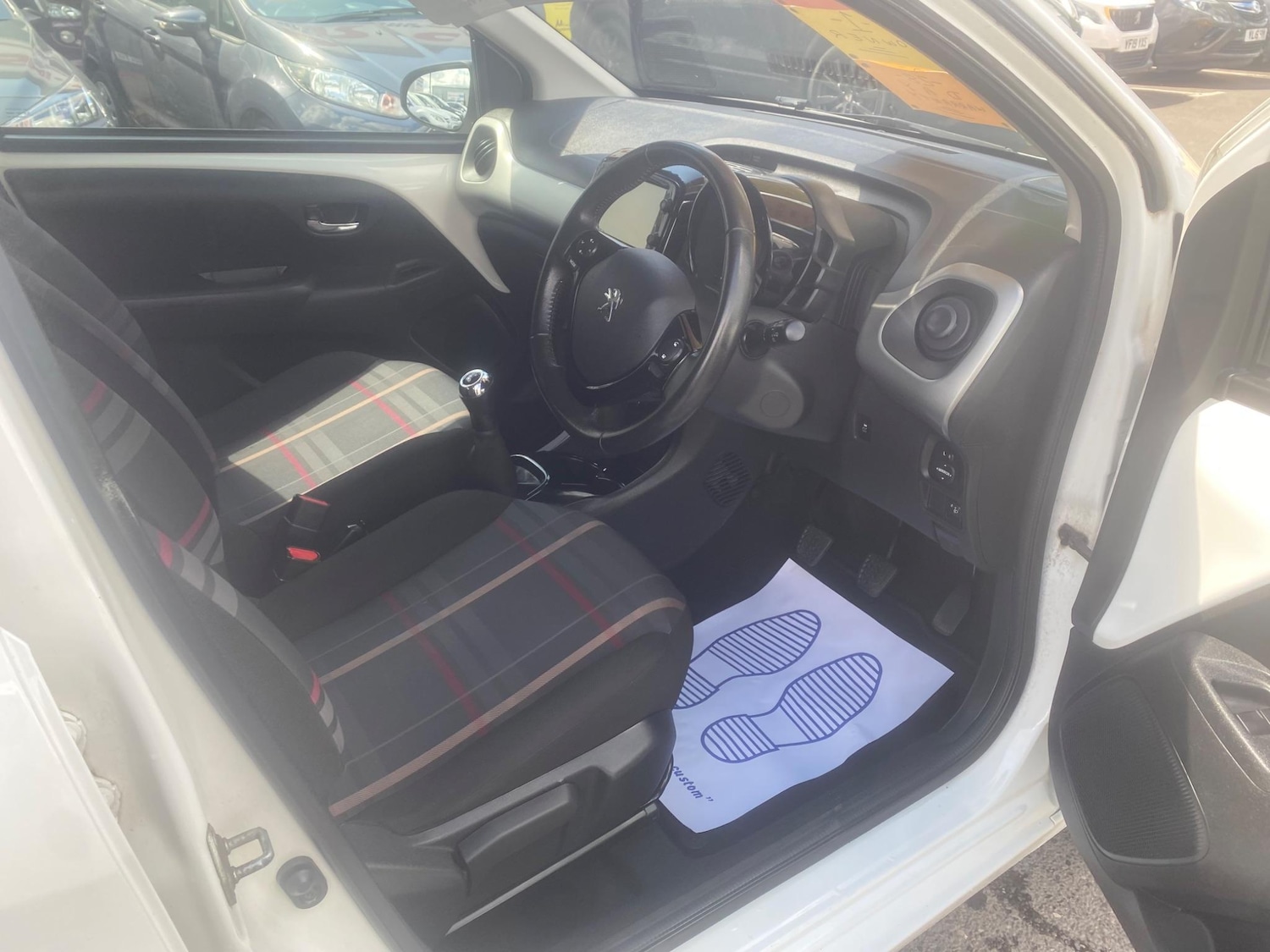 Used Peugeot 108 2016 for sale - 76550815: Photo 94