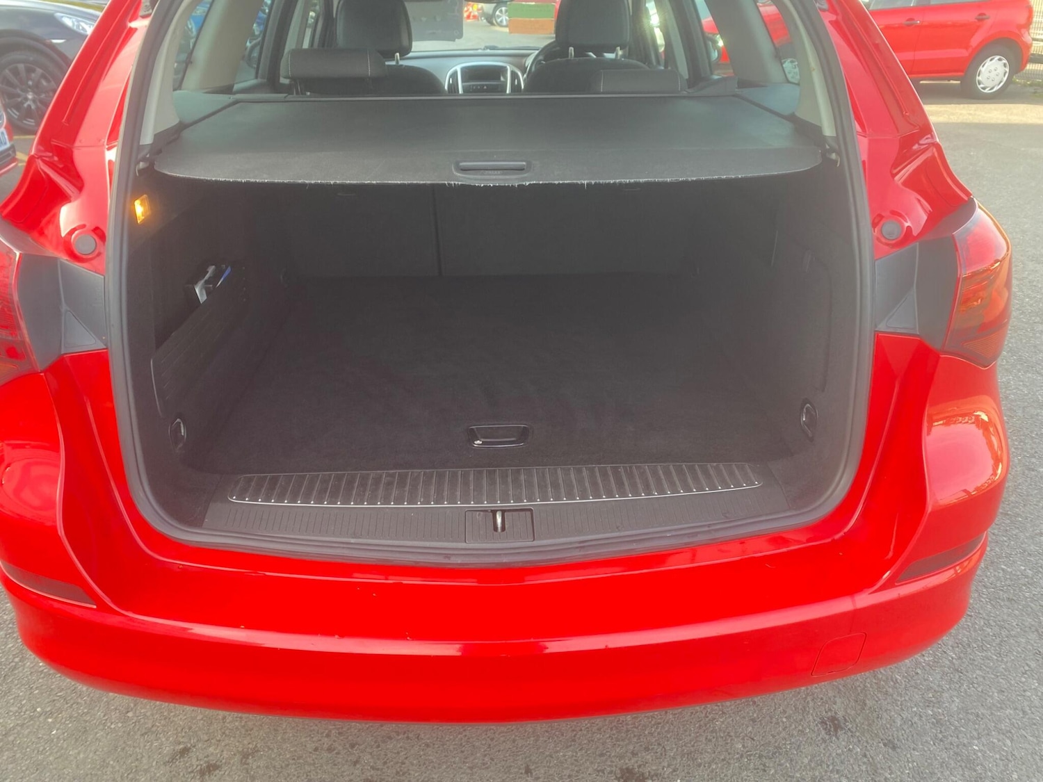 Used Vauxhall Astra 2011 for sale - 76990351: Photo 35