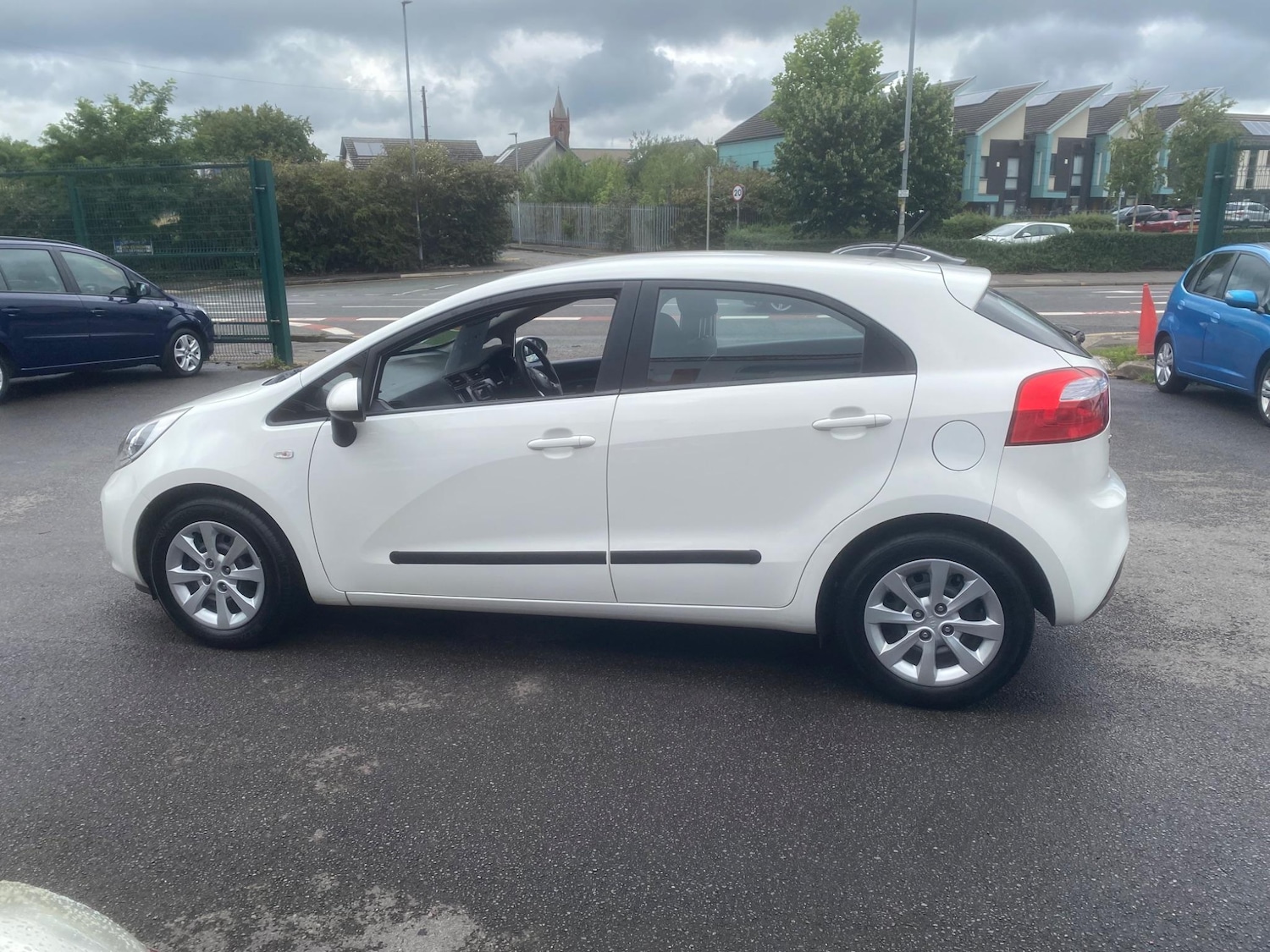 Used Kia Rio for sale - 76549842: Photo 15