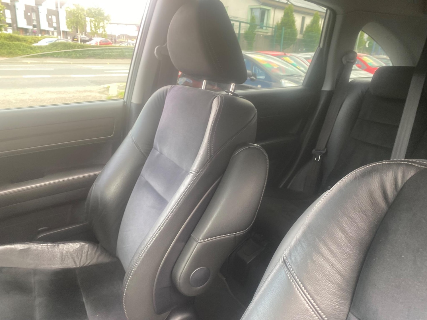 Used Honda CR-V 2010 for sale - 76550882: Photo 19