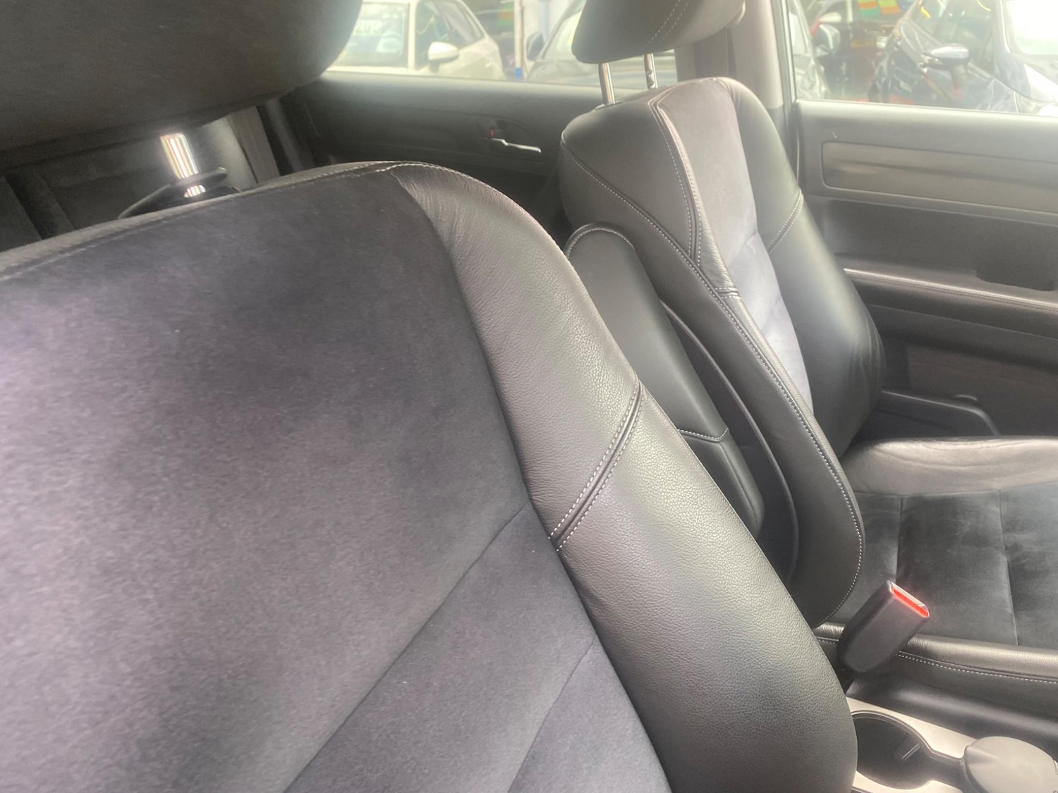 Used Honda CR-V 2010 for sale - 76550882: Photo 69