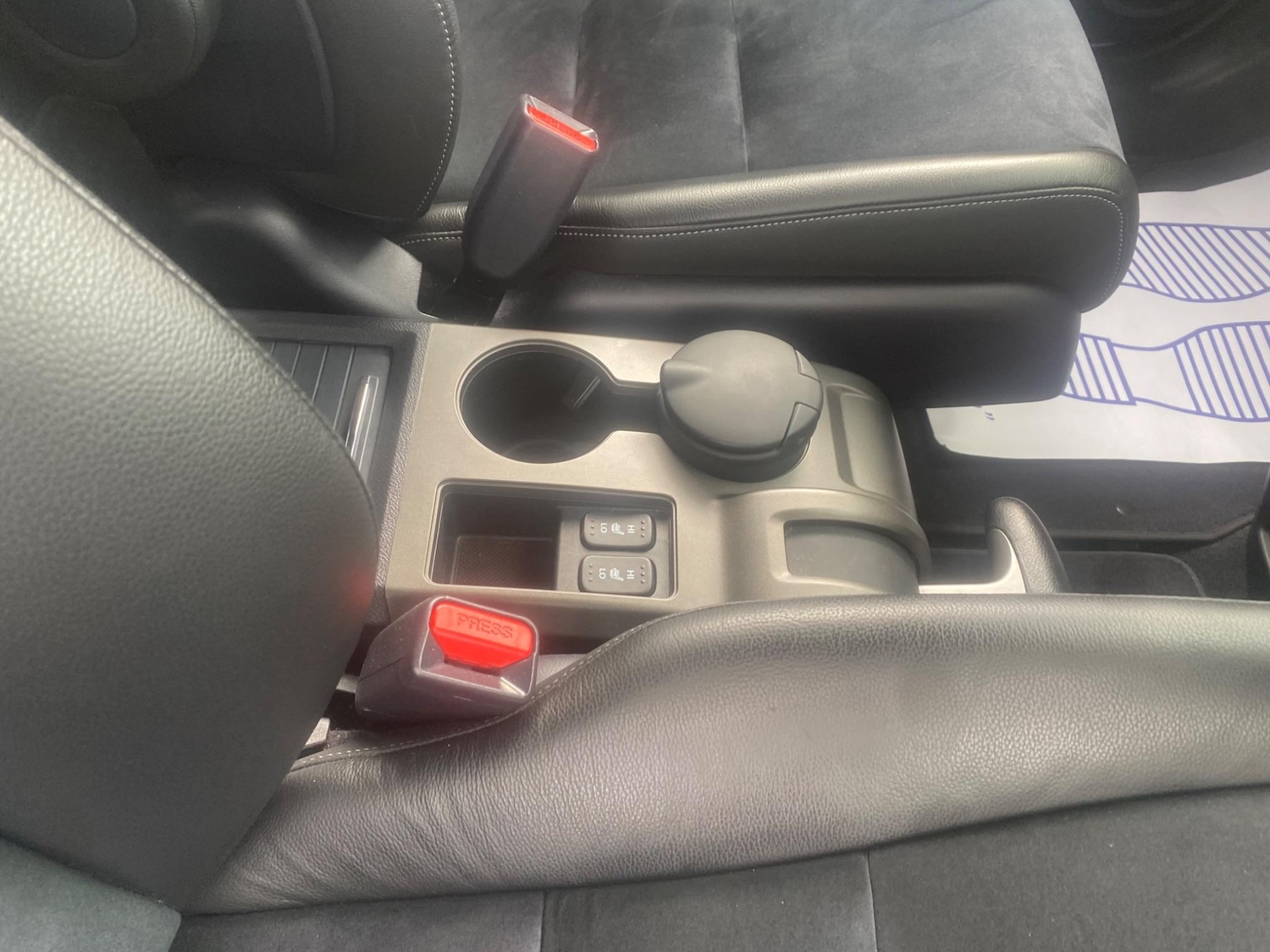 Used Honda CR-V 2010 for sale - 76550882: Photo 70