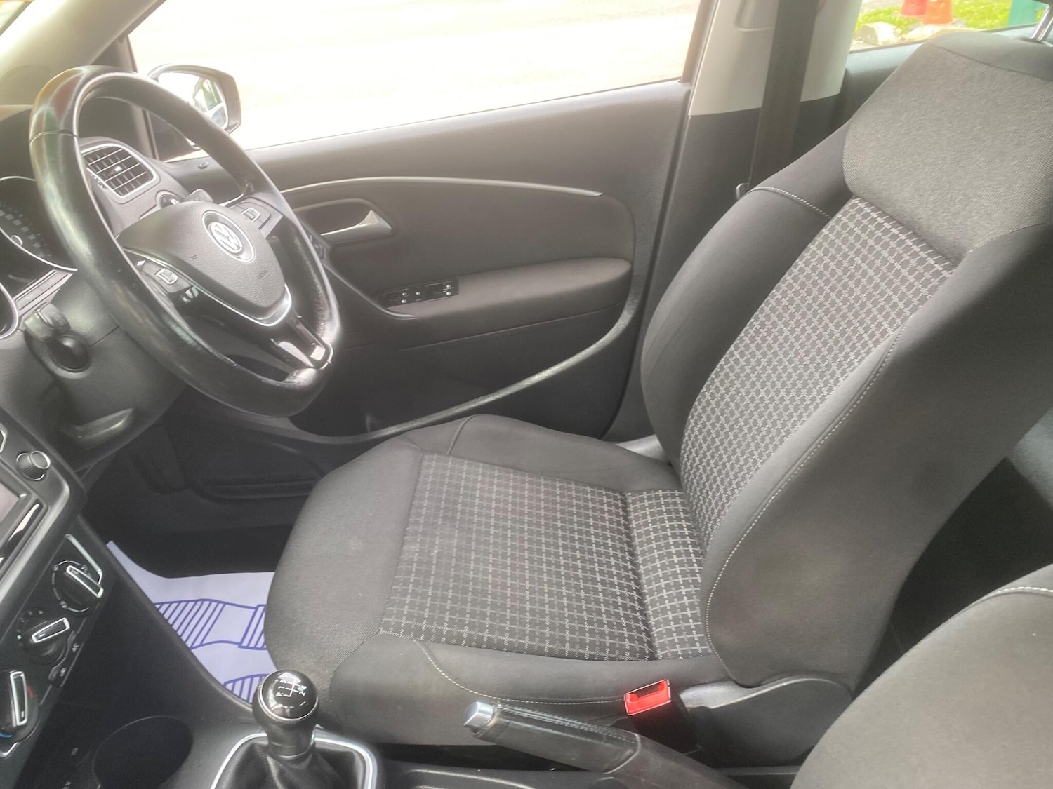 Used Volkswagen Polo 2014 for sale - 76549377: Photo 21