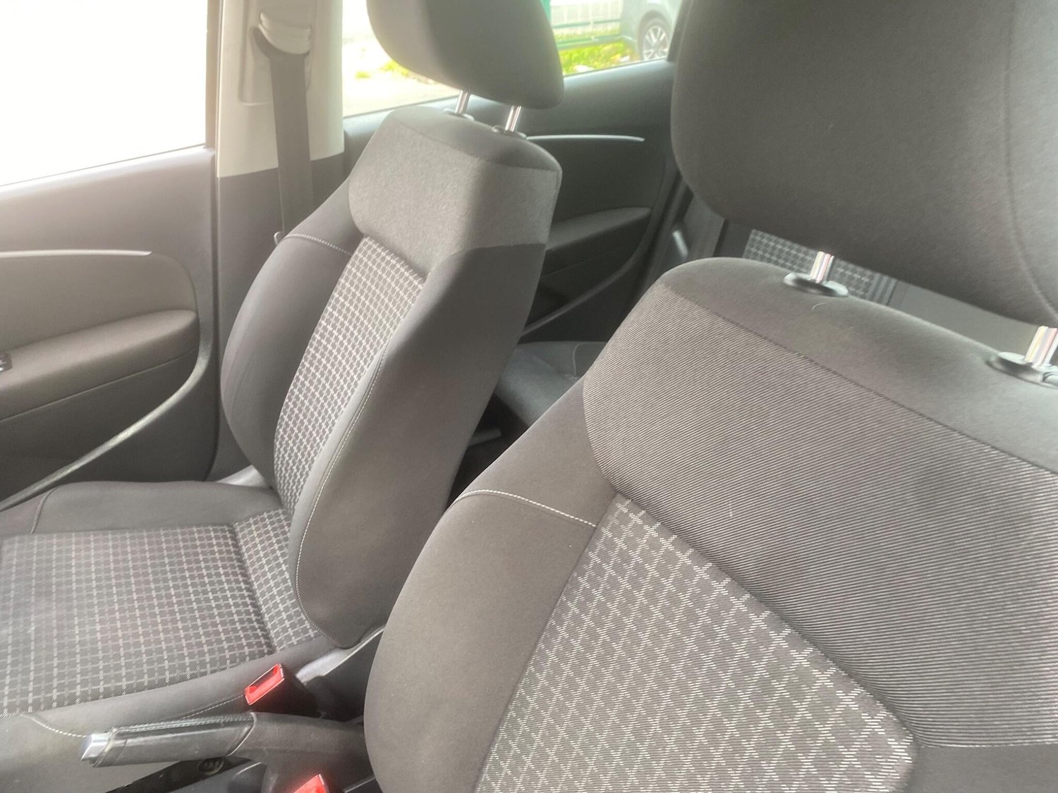 Used Volkswagen Polo 2014 for sale - 76549377: Photo 24