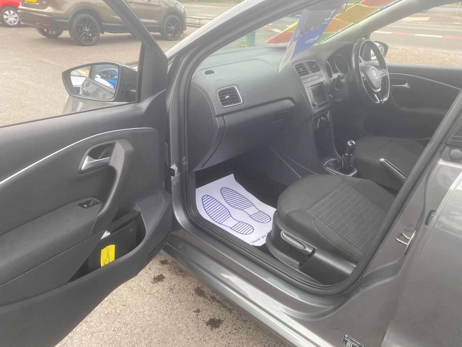 Used Volkswagen Polo 2014 for sale - 76549377: Photo 25