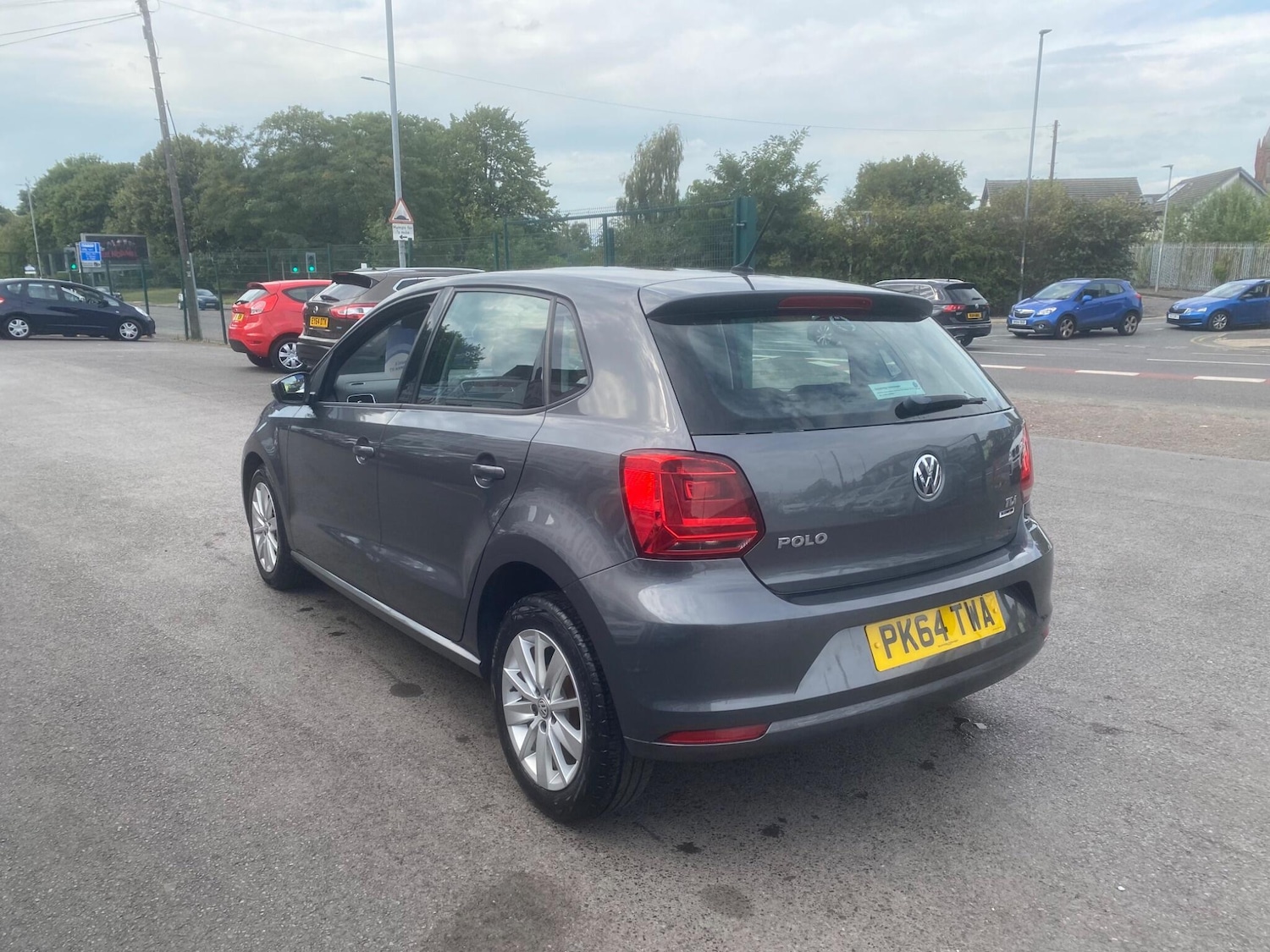 Used Volkswagen Polo 2014 for sale - 76549377: Photo 34