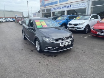 Used Volkswagen Polo 2014 for sale - 76549377: Photo