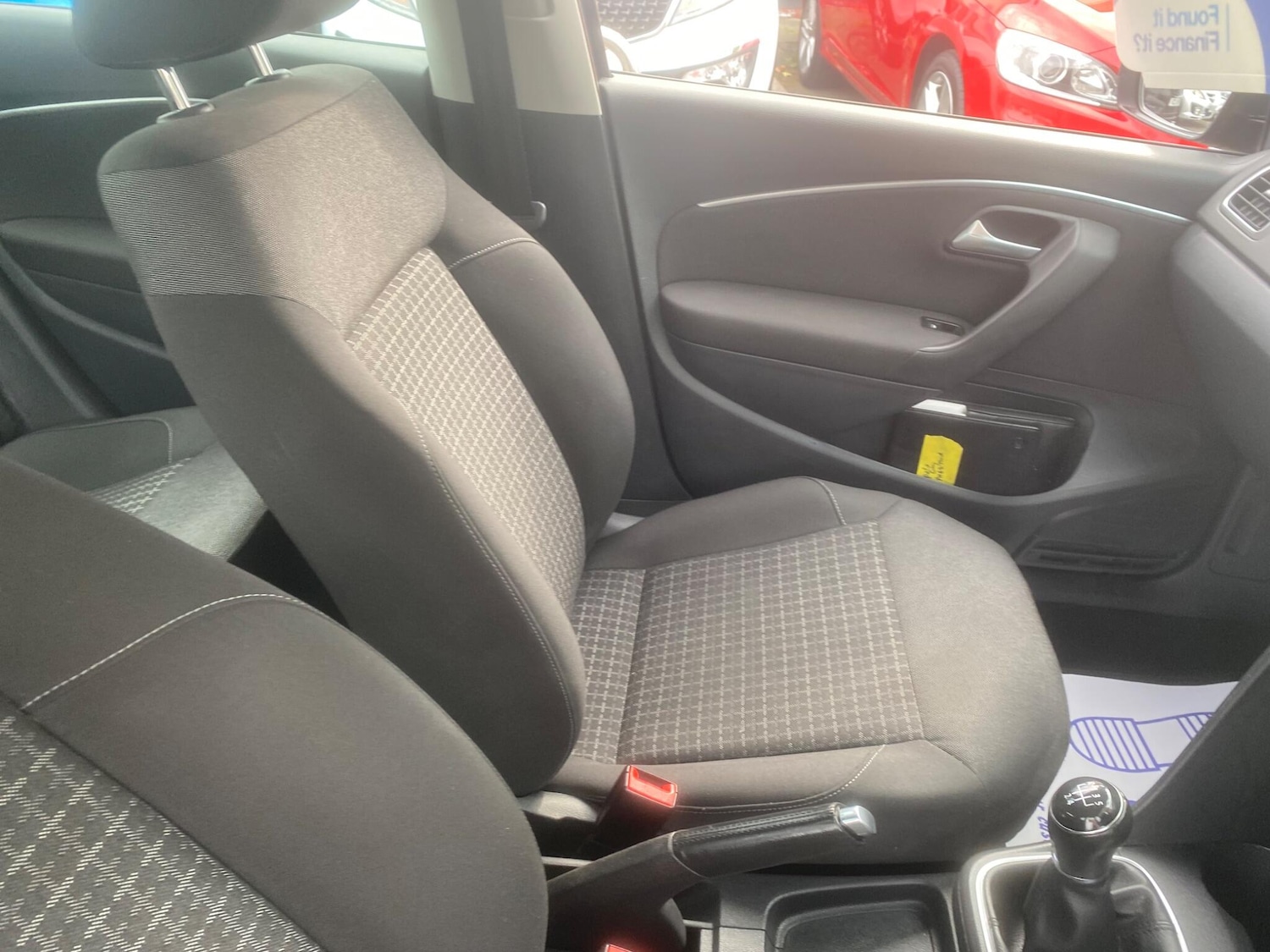 Used Volkswagen Polo 2014 for sale - 76549377: Photo 58