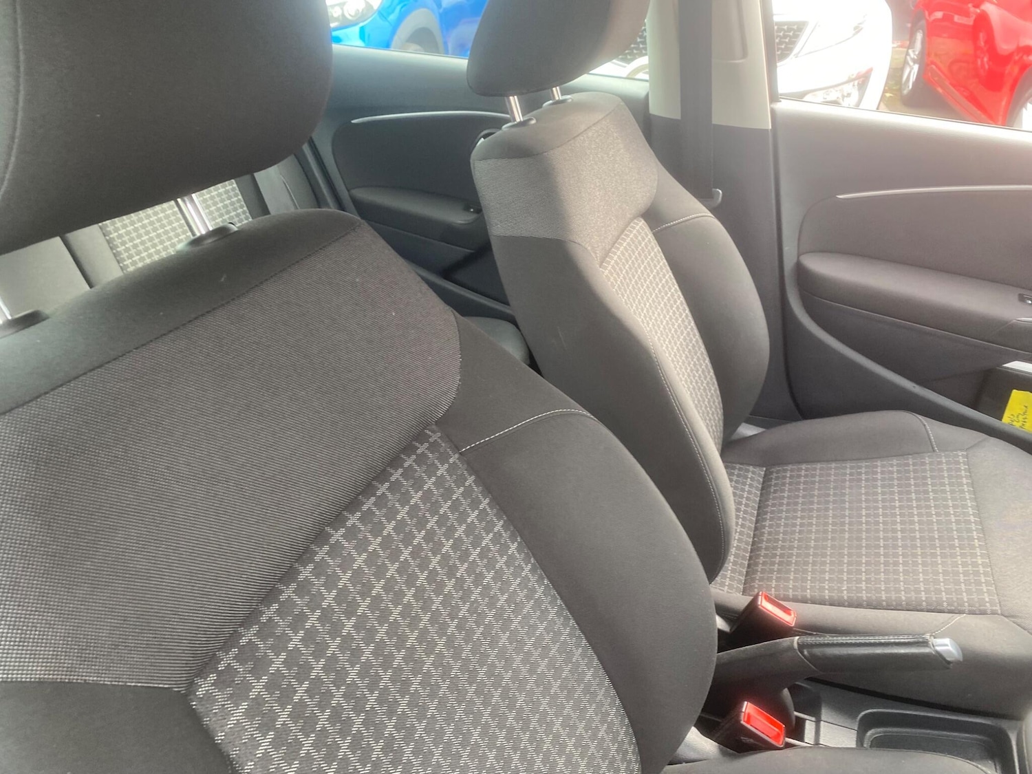 Used Volkswagen Polo 2014 for sale - 76549377: Photo 61