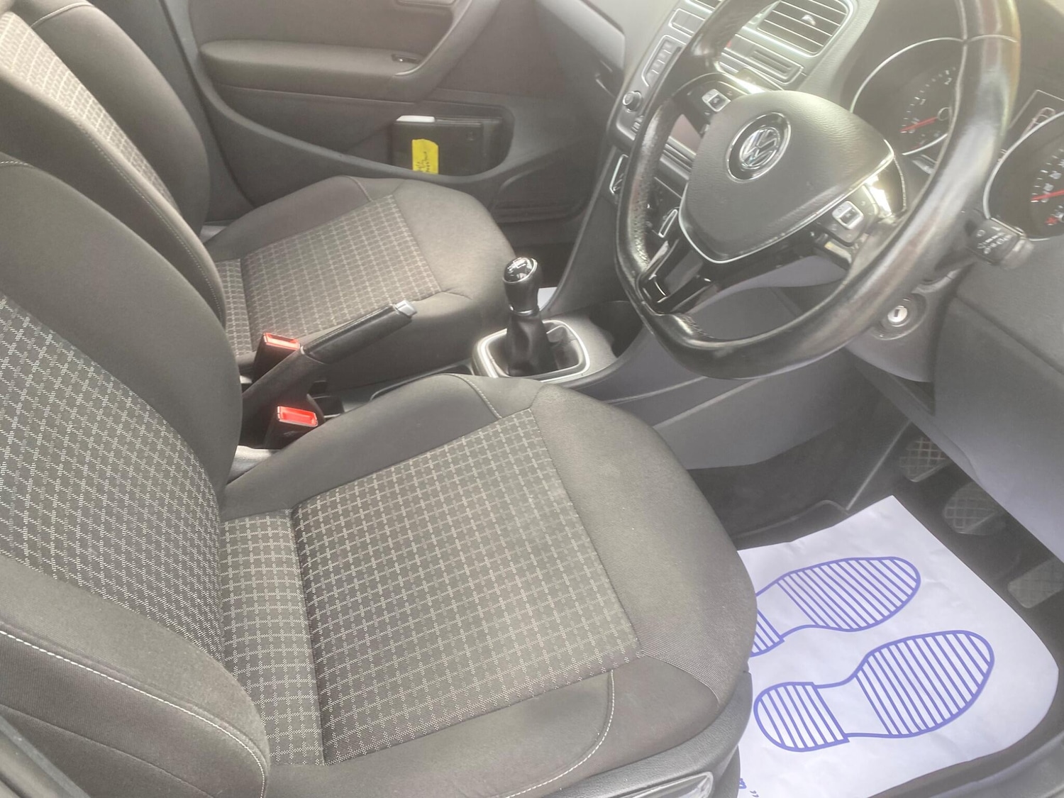 Used Volkswagen Polo 2014 for sale - 76549377: Photo 64