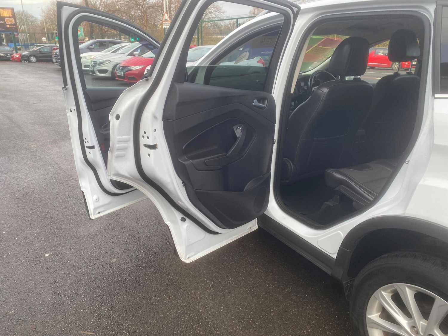 Used Ford Kuga 2016 for sale - 76823439: Photo 34