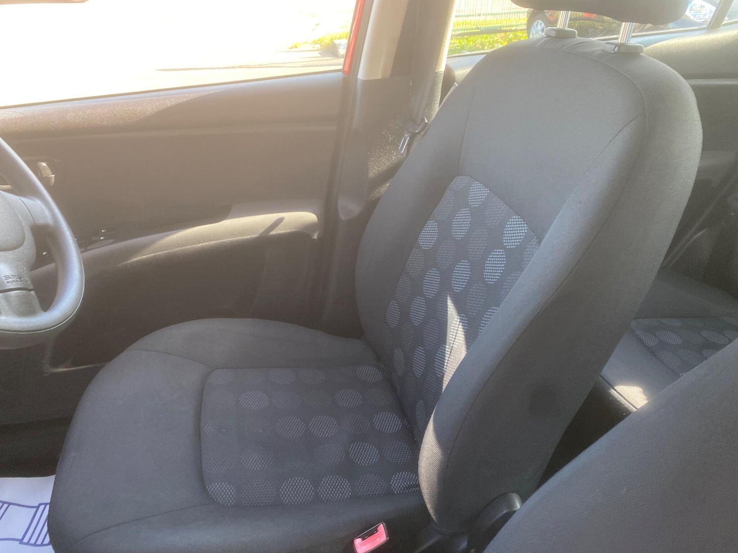 Used Hyundai i10 for sale - 76993670: Photo 18