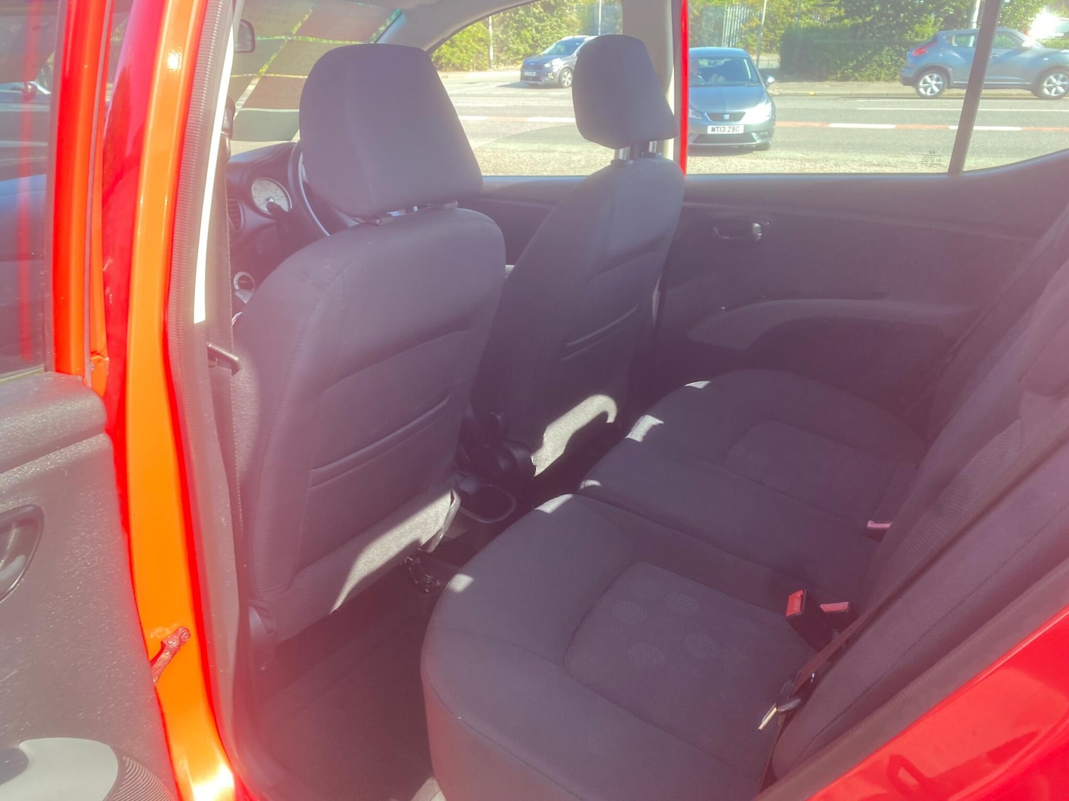 Used Hyundai i10 for sale - 76993670: Photo 34