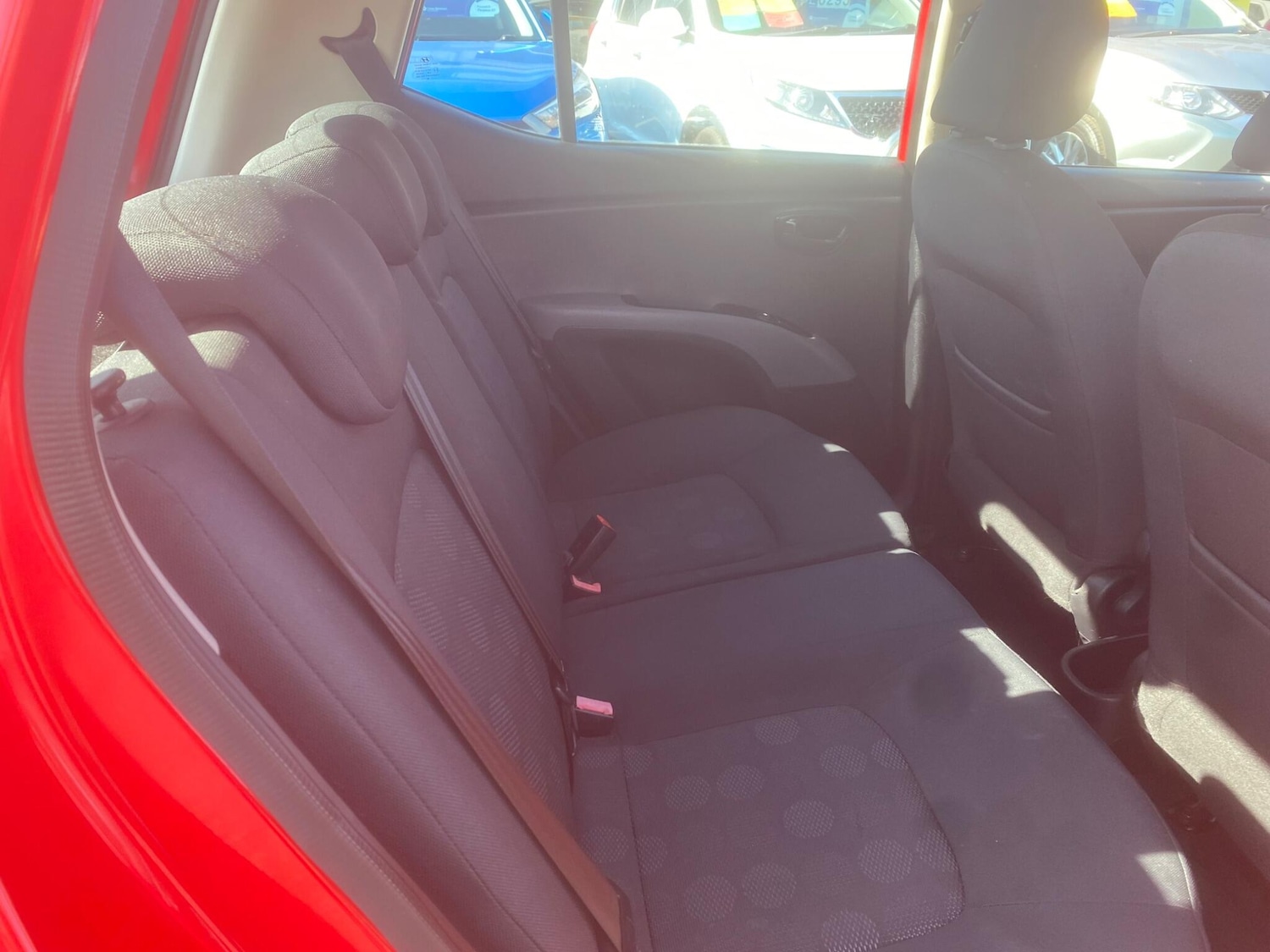 Used Hyundai i10 for sale - 76993670: Photo 44