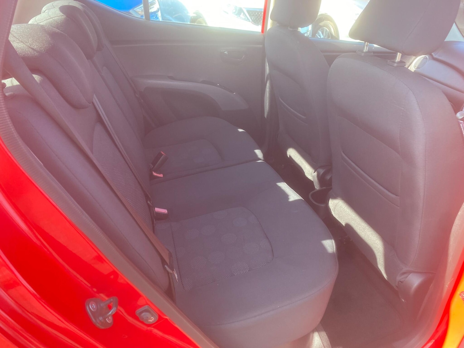 Used Hyundai i10 for sale - 76993670: Photo 49