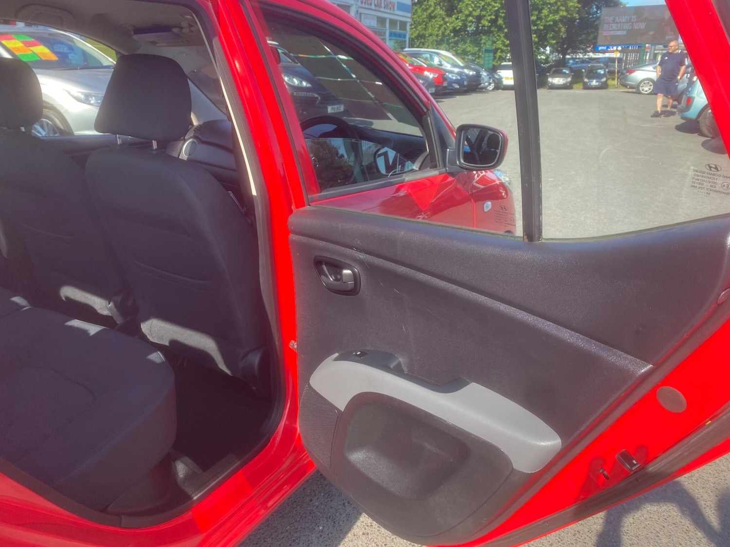 Used Hyundai i10 for sale - 76993670: Photo 58