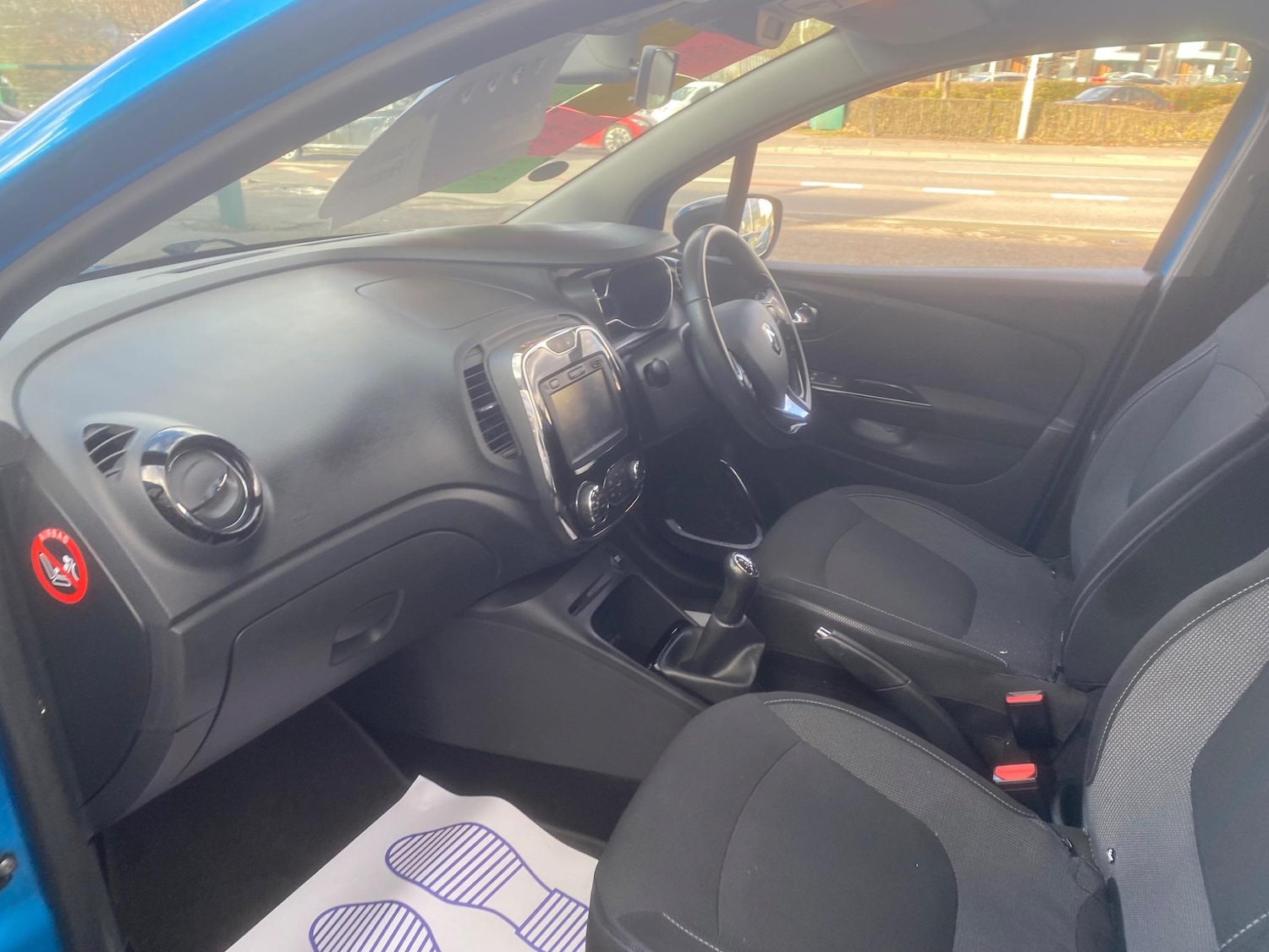 Used Renault Captur 2015 for sale - 76991109: Photo 18