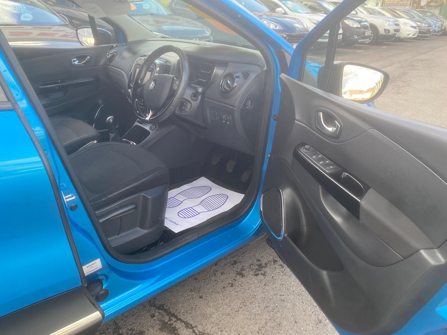 Used Renault Captur 2015 for sale - 76991109: Photo 60