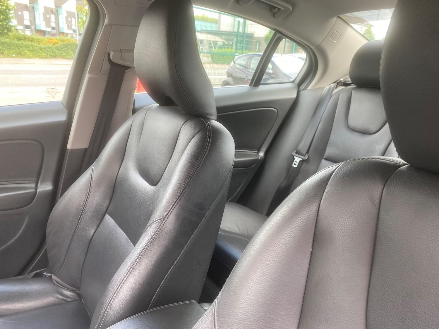 Used Volvo S60 2016 for sale - 76549150: Photo 18