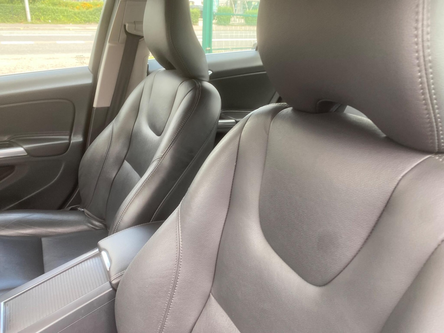 Used Volvo S60 2016 for sale - 76549150: Photo 23