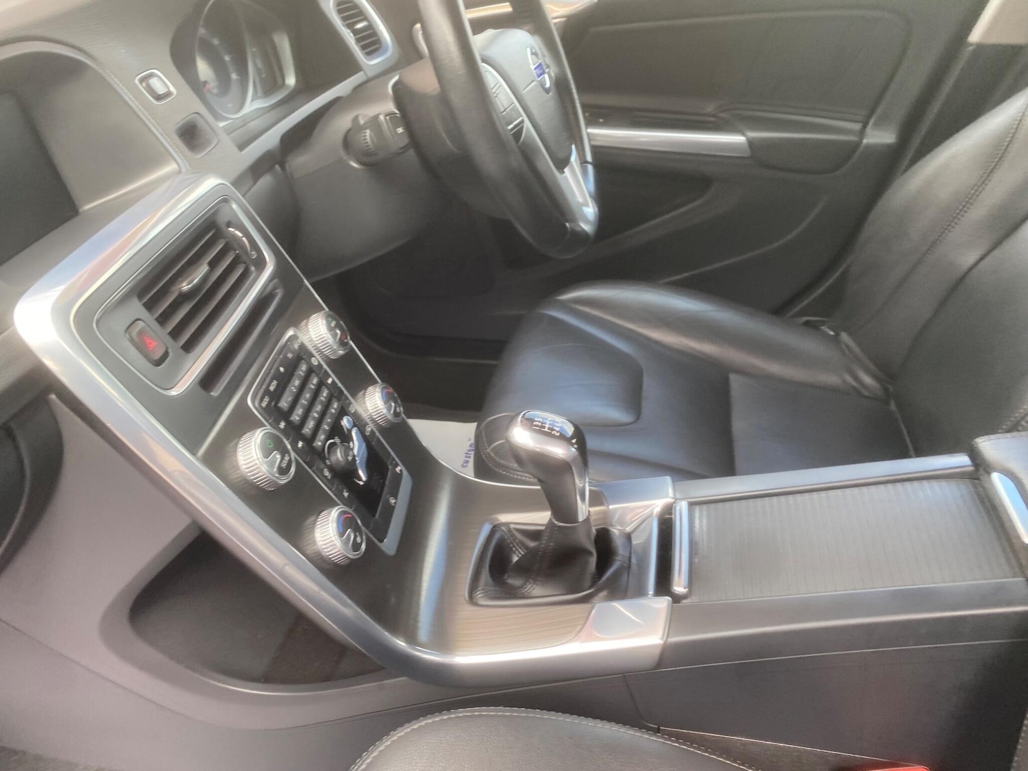 Used Volvo S60 2016 for sale - 76549150: Photo 24