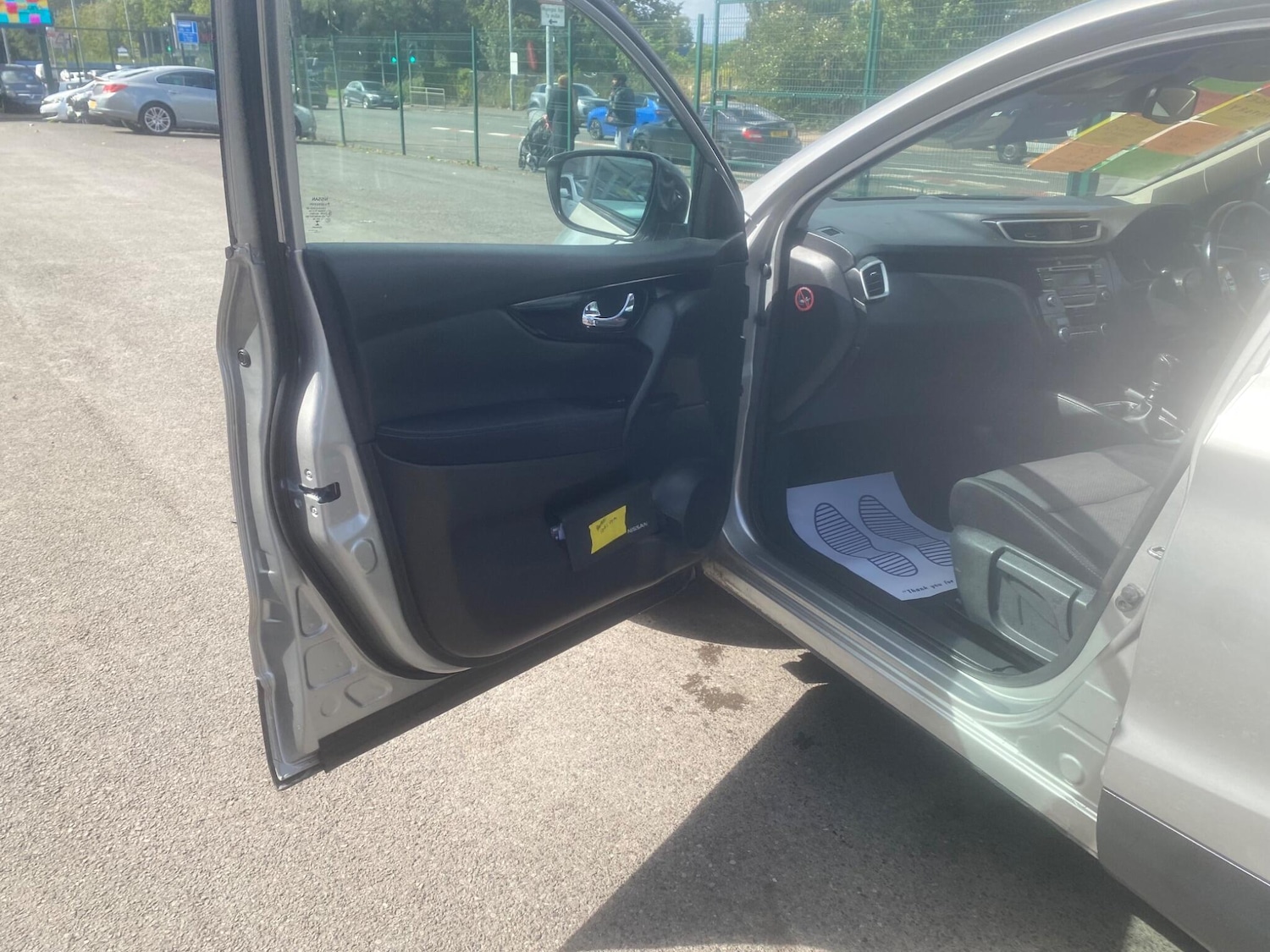 Used Nissan Qashqai 2015 for sale - 76987812: Photo 21