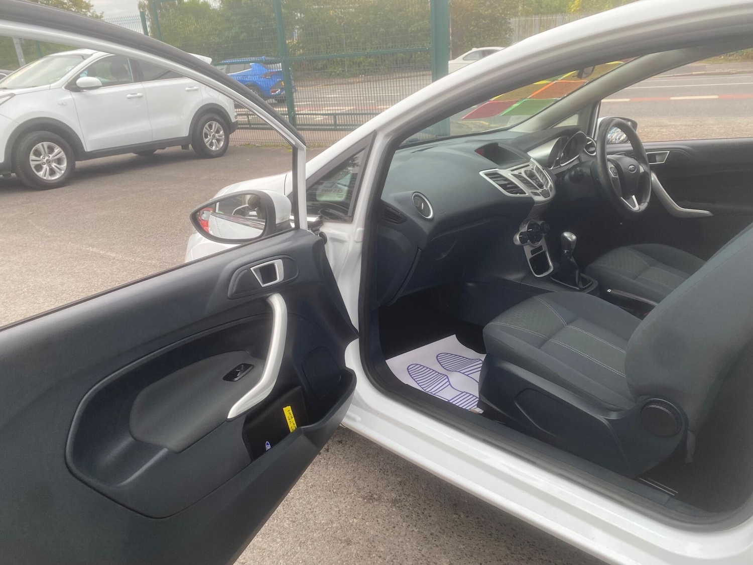 Used Ford Fiesta 2012 for sale - 76549357: Photo 26