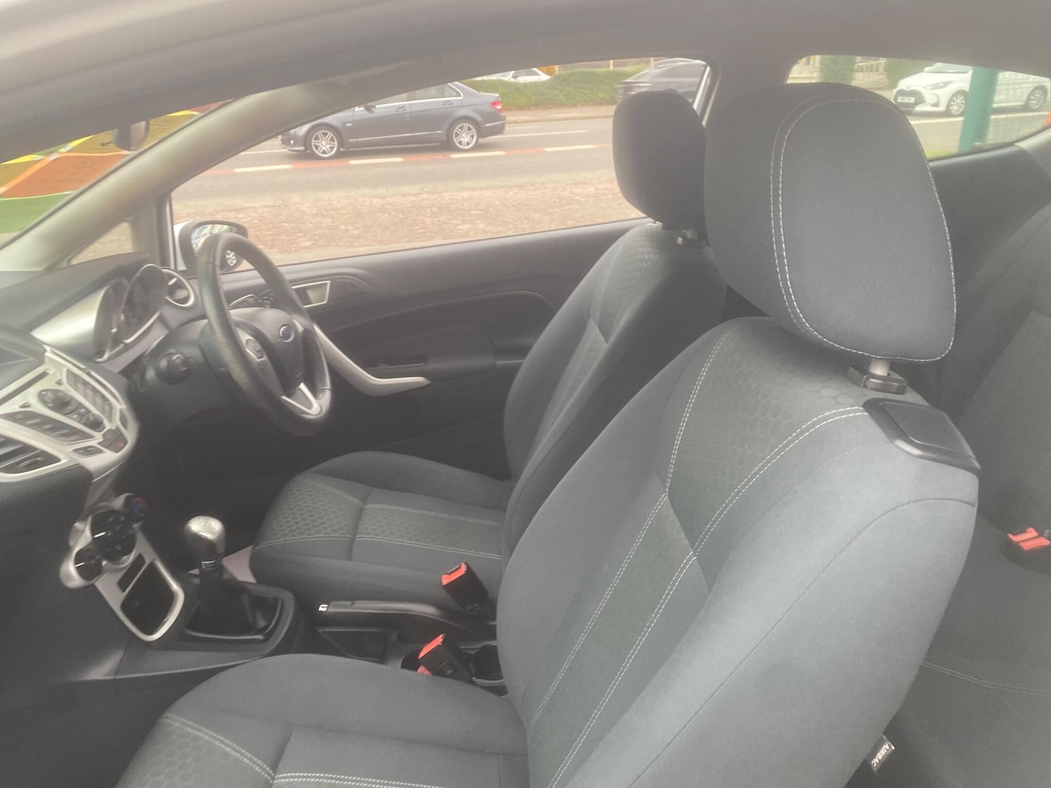 Used Ford Fiesta 2012 for sale - 76549357: Photo 28