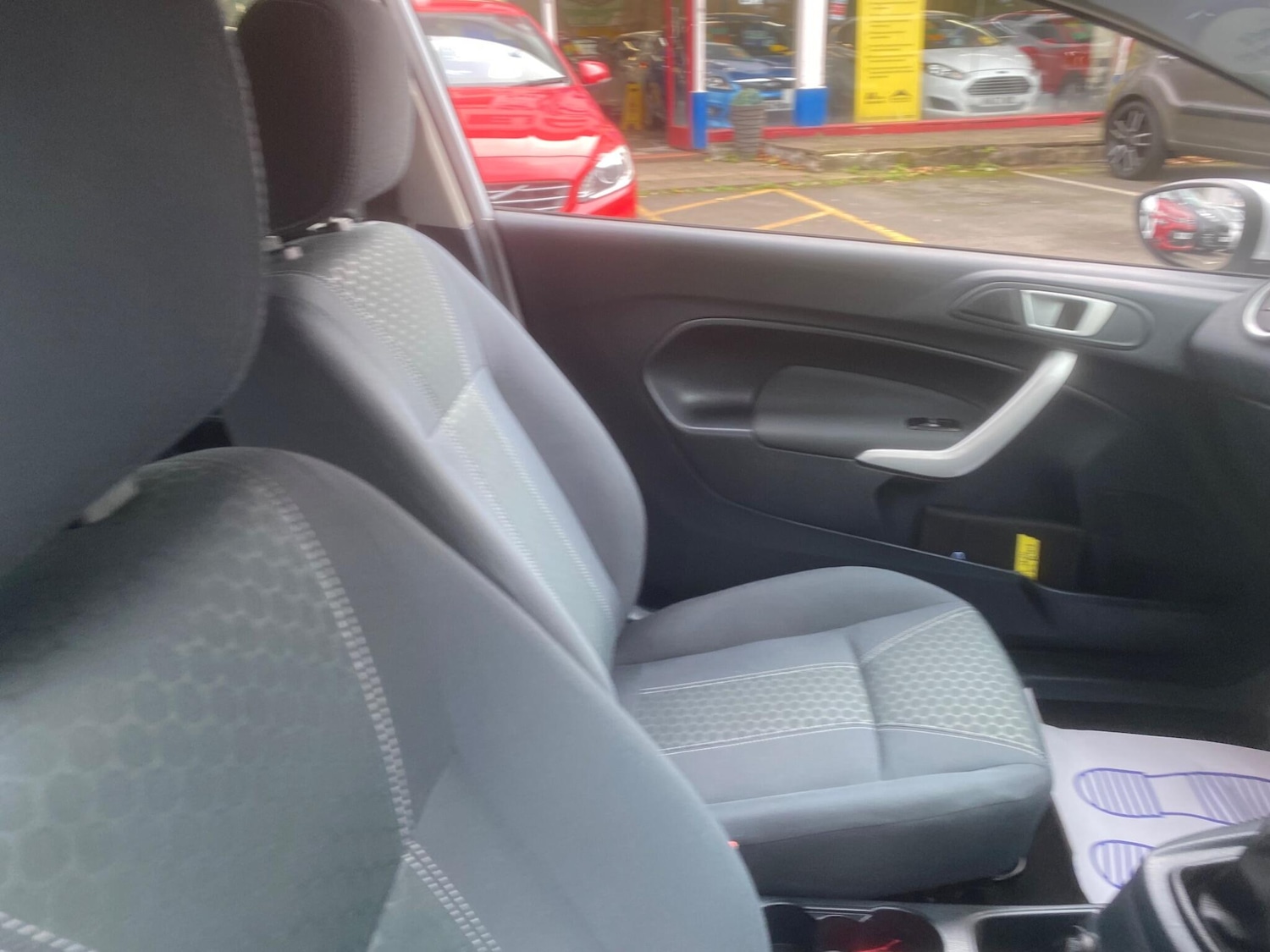 Used Ford Fiesta 2012 for sale - 76549357: Photo 53