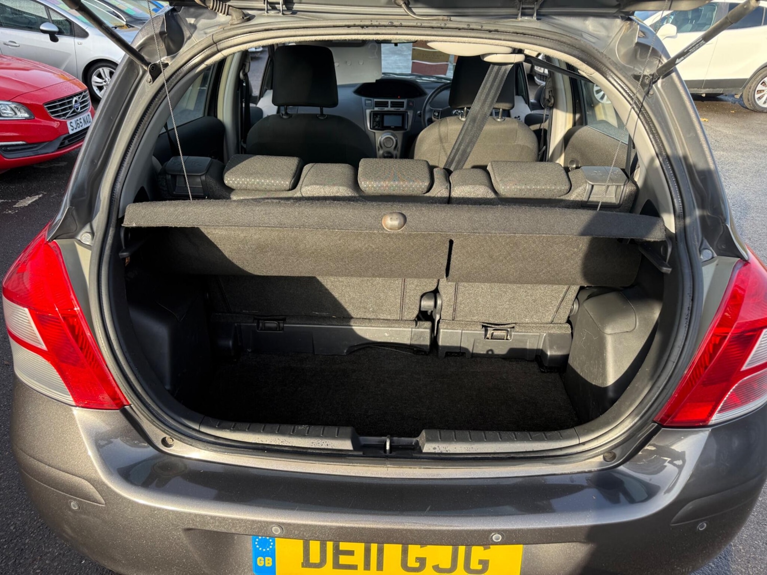 Used Toyota Yaris for sale - 76550574: Photo 18