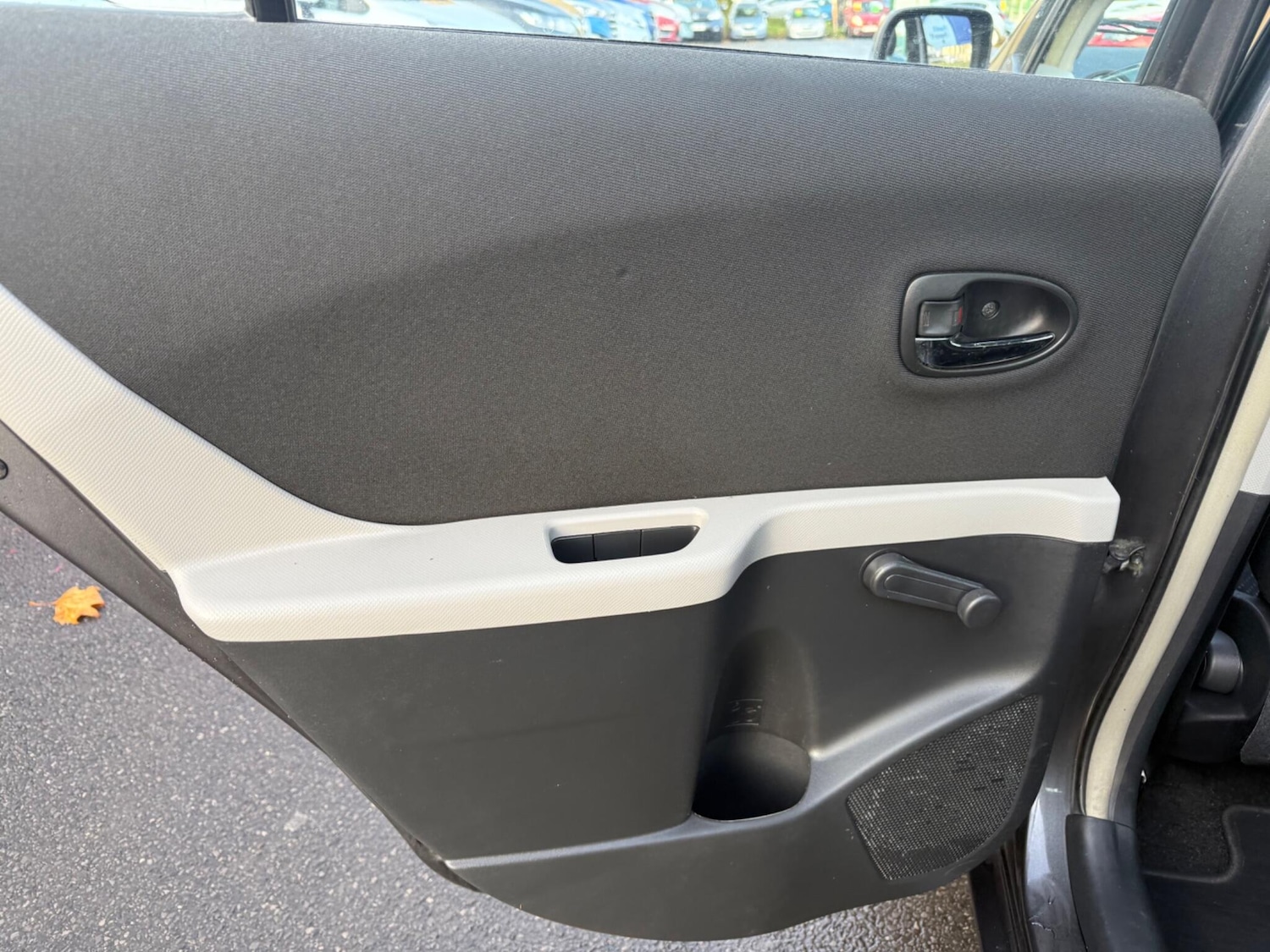 Used Toyota Yaris for sale - 76550574: Photo 20