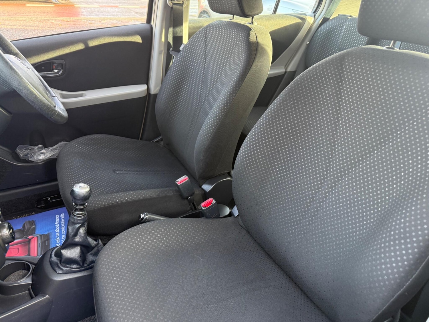 Used Toyota Yaris for sale - 76550574: Photo 25