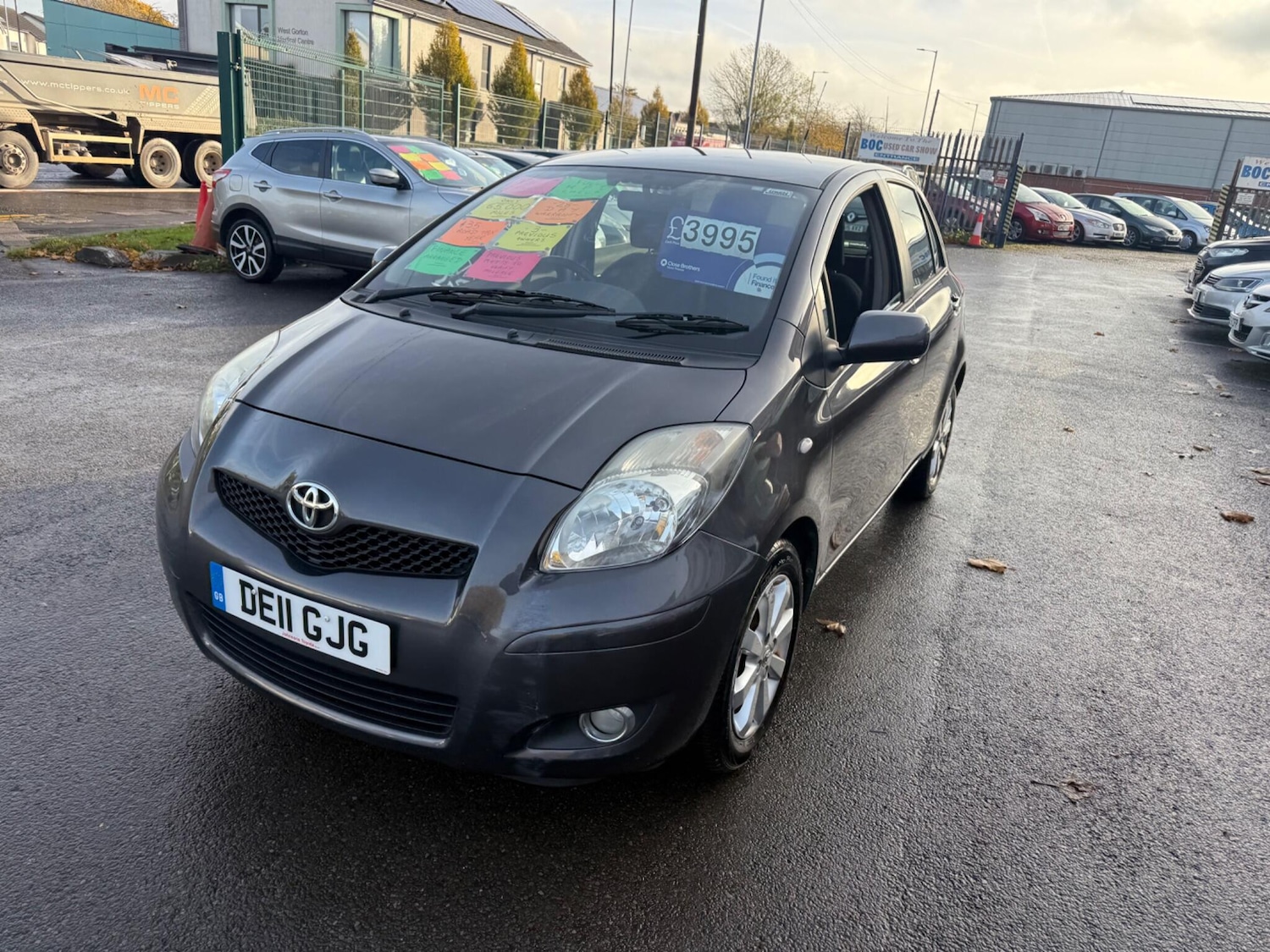 Used Toyota Yaris for sale - 76550574: Photo 3