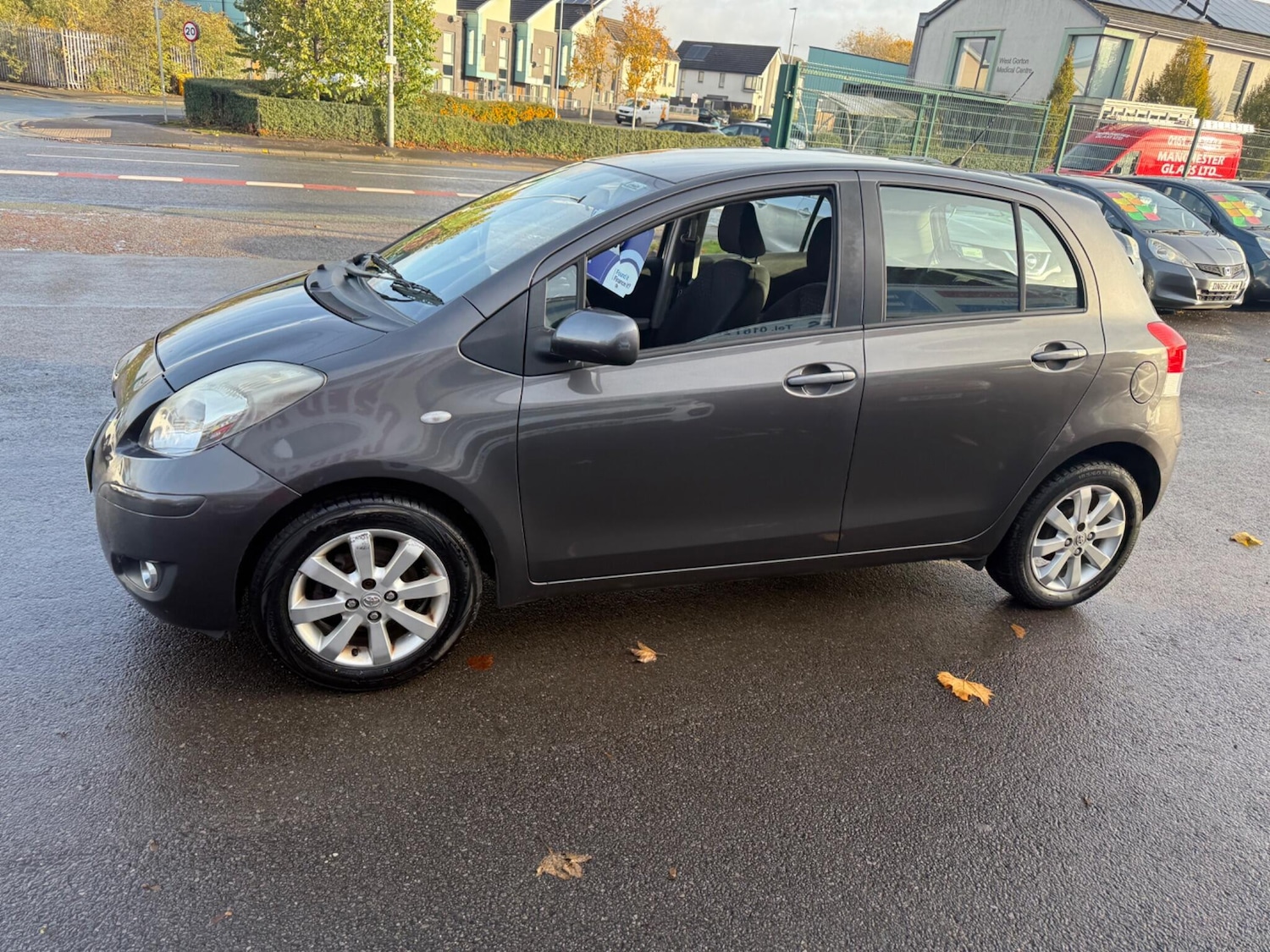 Used Toyota Yaris for sale - 76550574: Photo 5