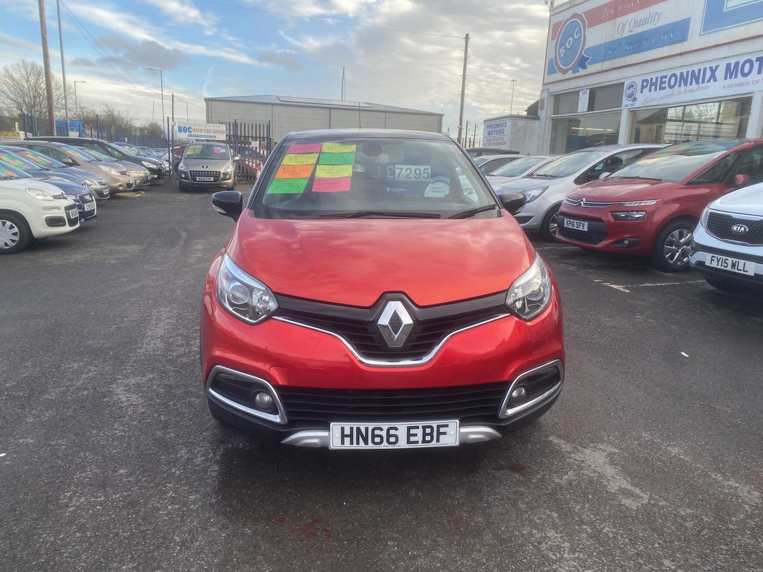 Used Renault Captur 2016 for sale - 76832263: Photo 2