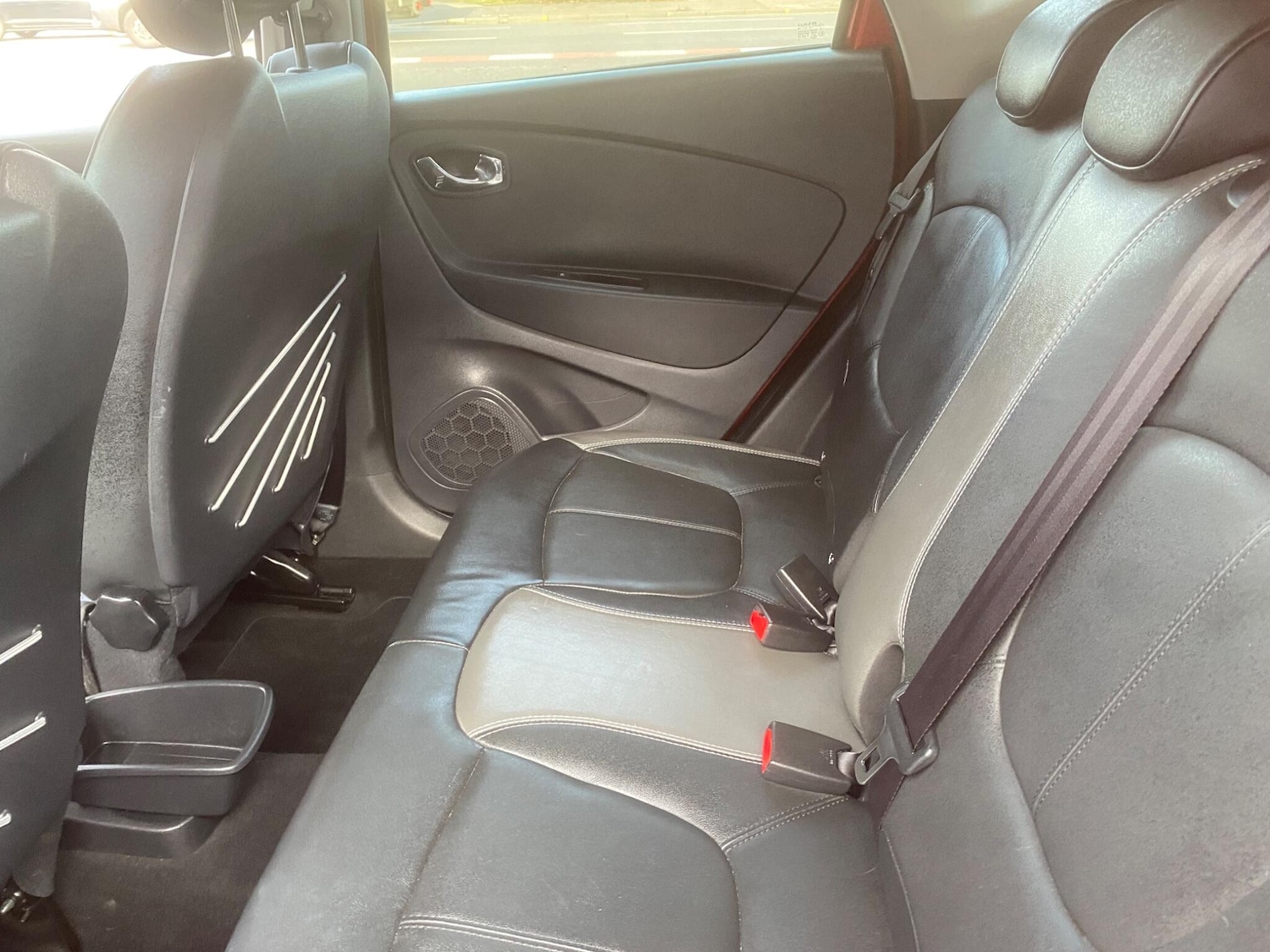 Used Renault Captur 2016 for sale - 76832263: Photo 26