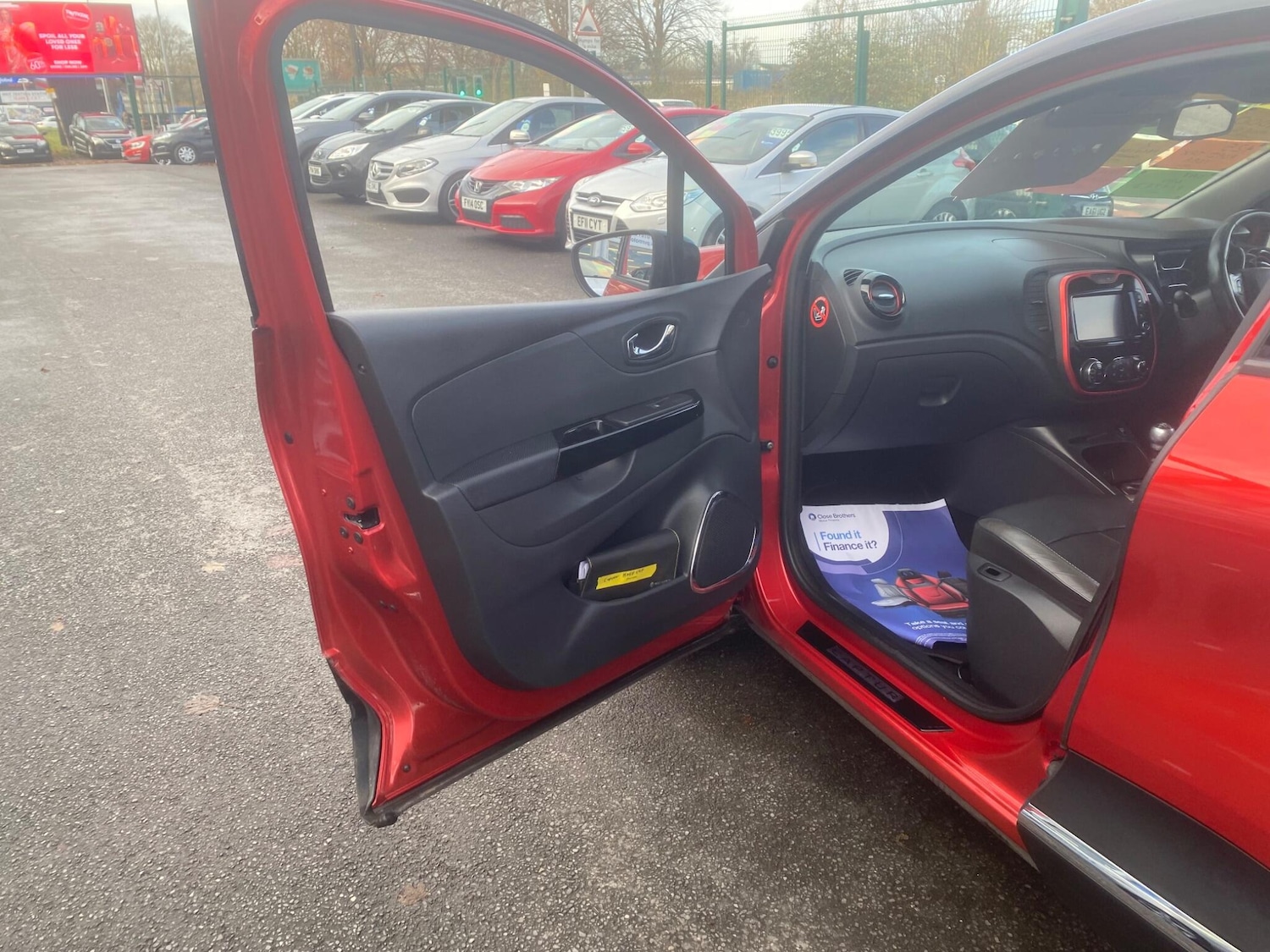 Used Renault Captur 2016 for sale - 76832263: Photo 31