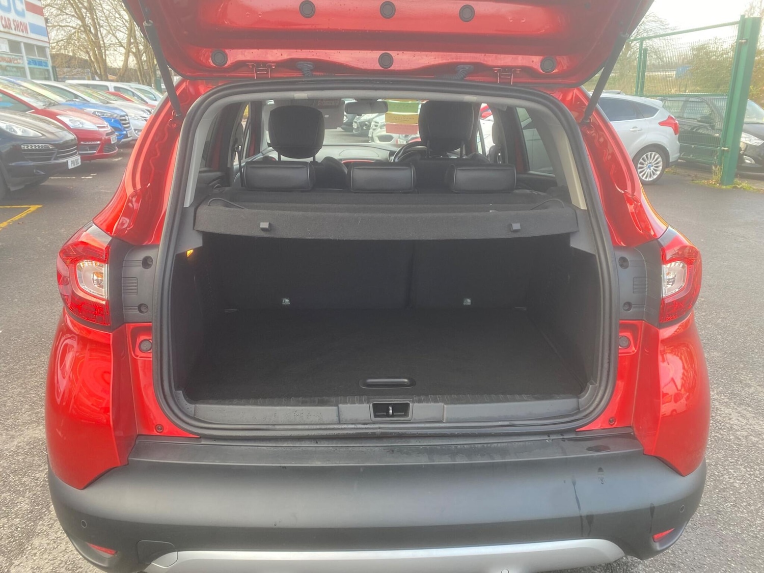 Used Renault Captur 2016 for sale - 76832263: Photo 50