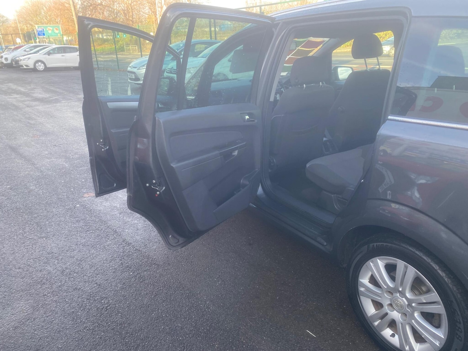 Used Vauxhall Zafira 2012 for sale - 76700895: Photo 16