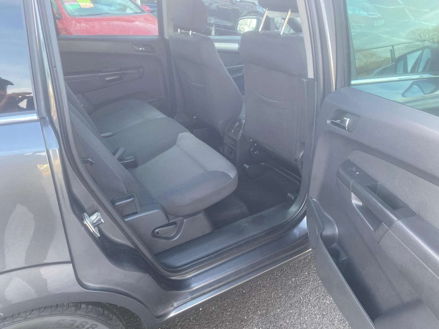 Used Vauxhall Zafira 2012 for sale - 76700895: Photo 59