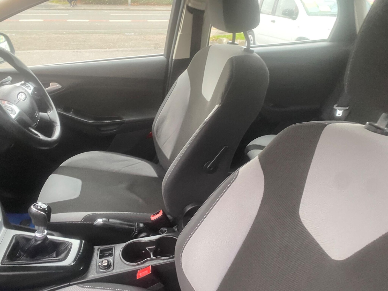 Used Ford Focus 2013 for sale - 77305509: Photo 20