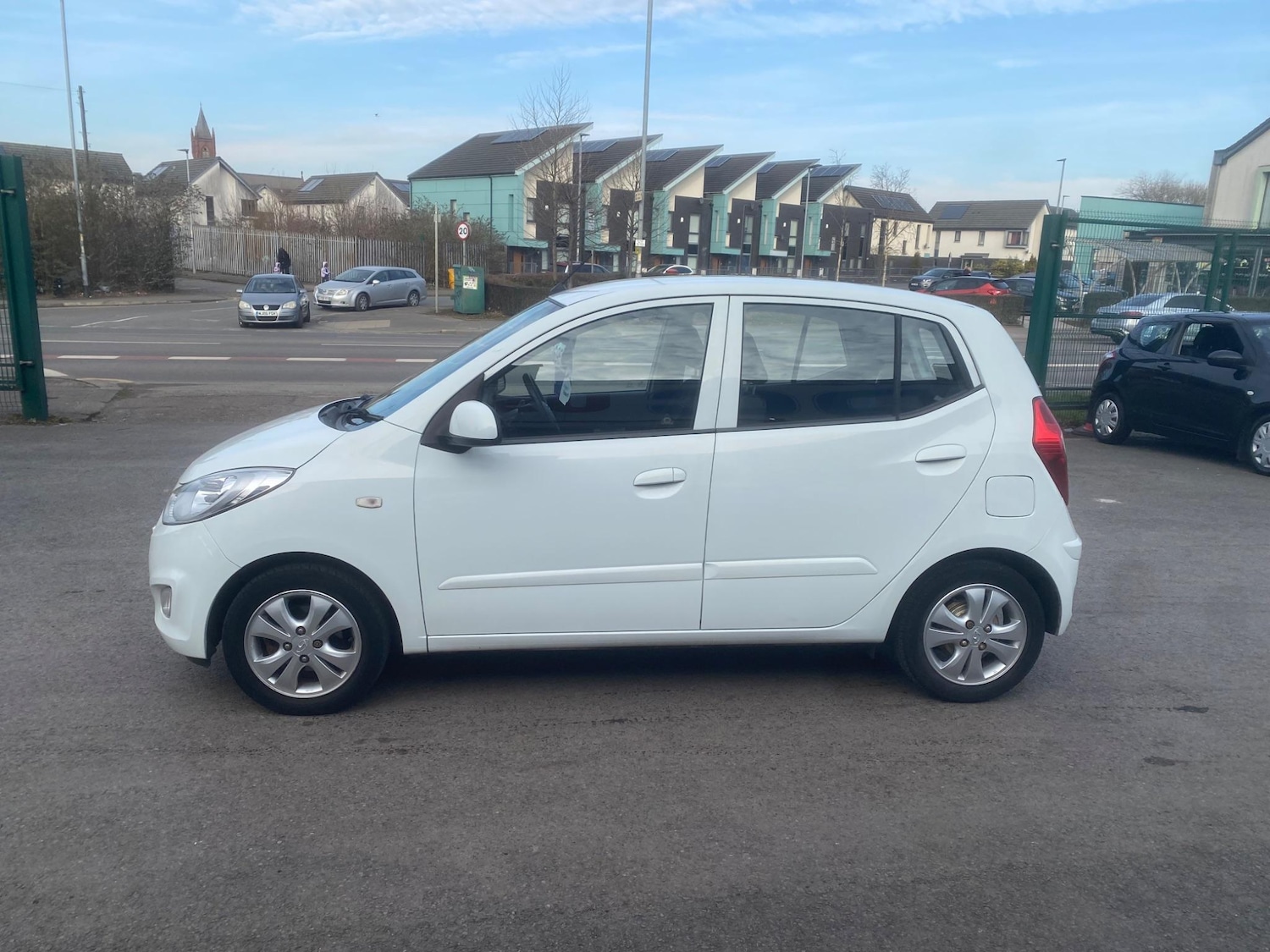 Used Hyundai i10 2012 for sale - 76550211: Photo 11