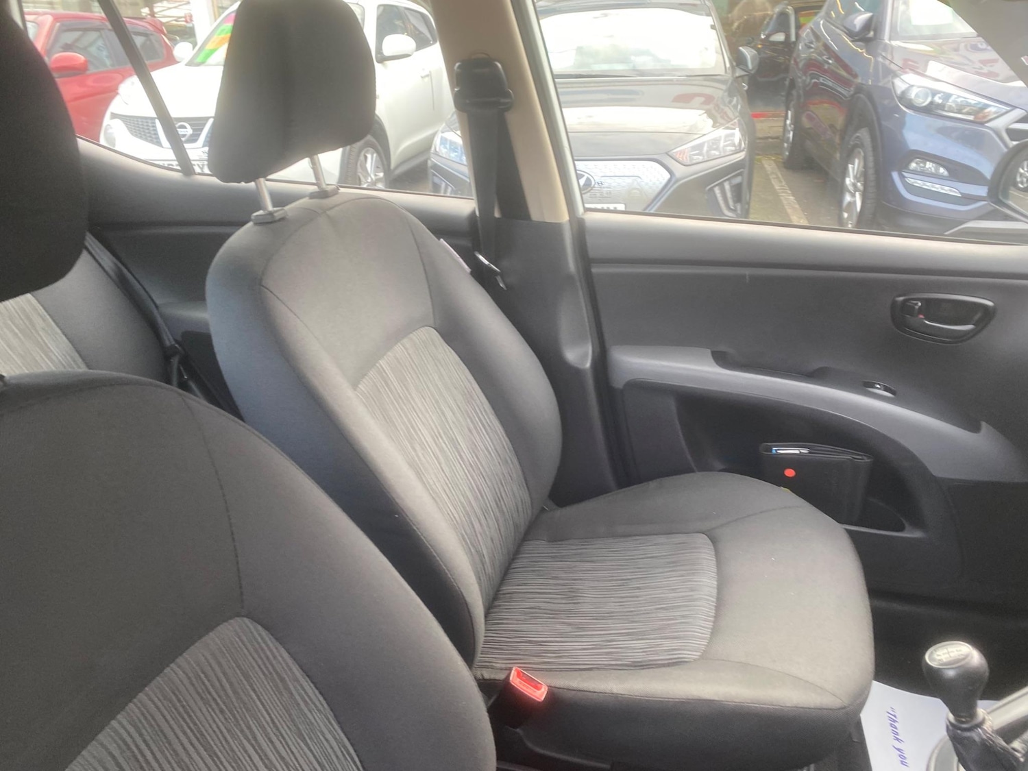 Used Hyundai i10 2012 for sale - 76550211: Photo 44