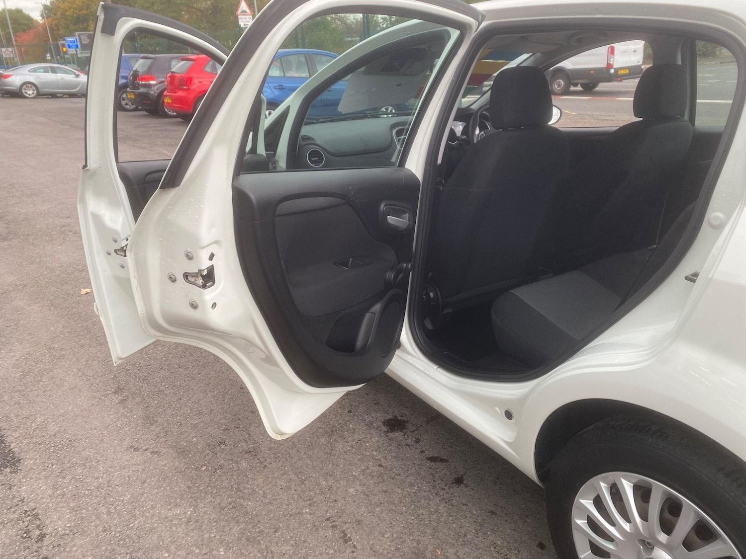 Used Fiat Punto for sale - 76549384: Photo 26