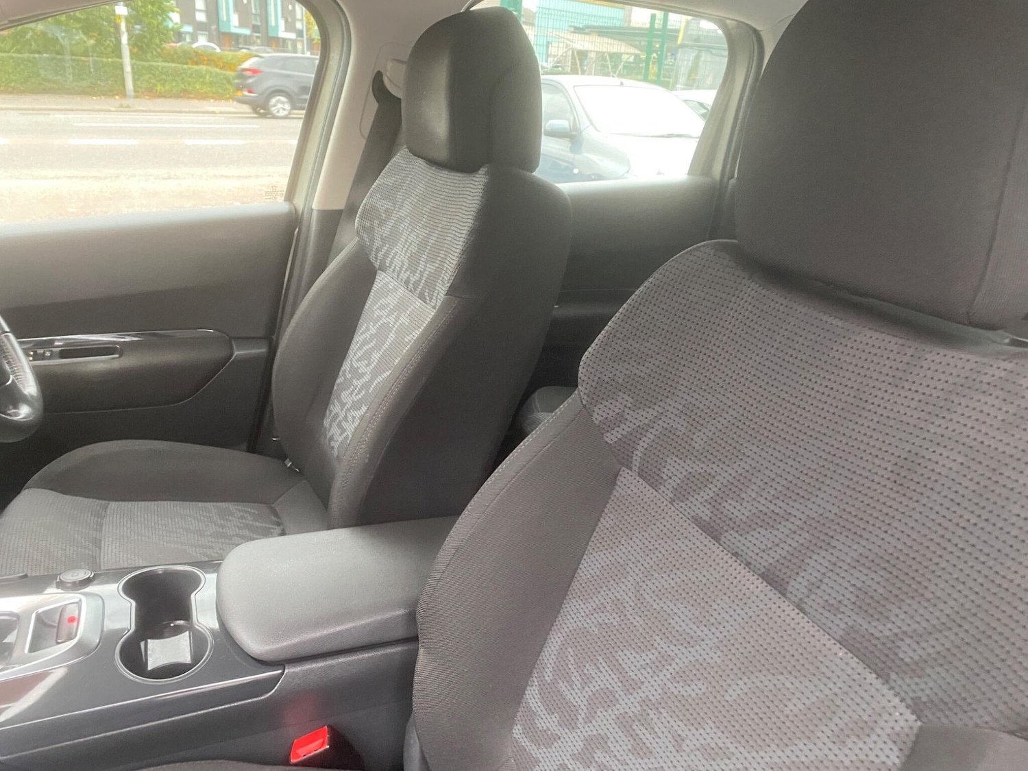 Used Peugeot 3008 2011 for sale - 76539608: Photo 14