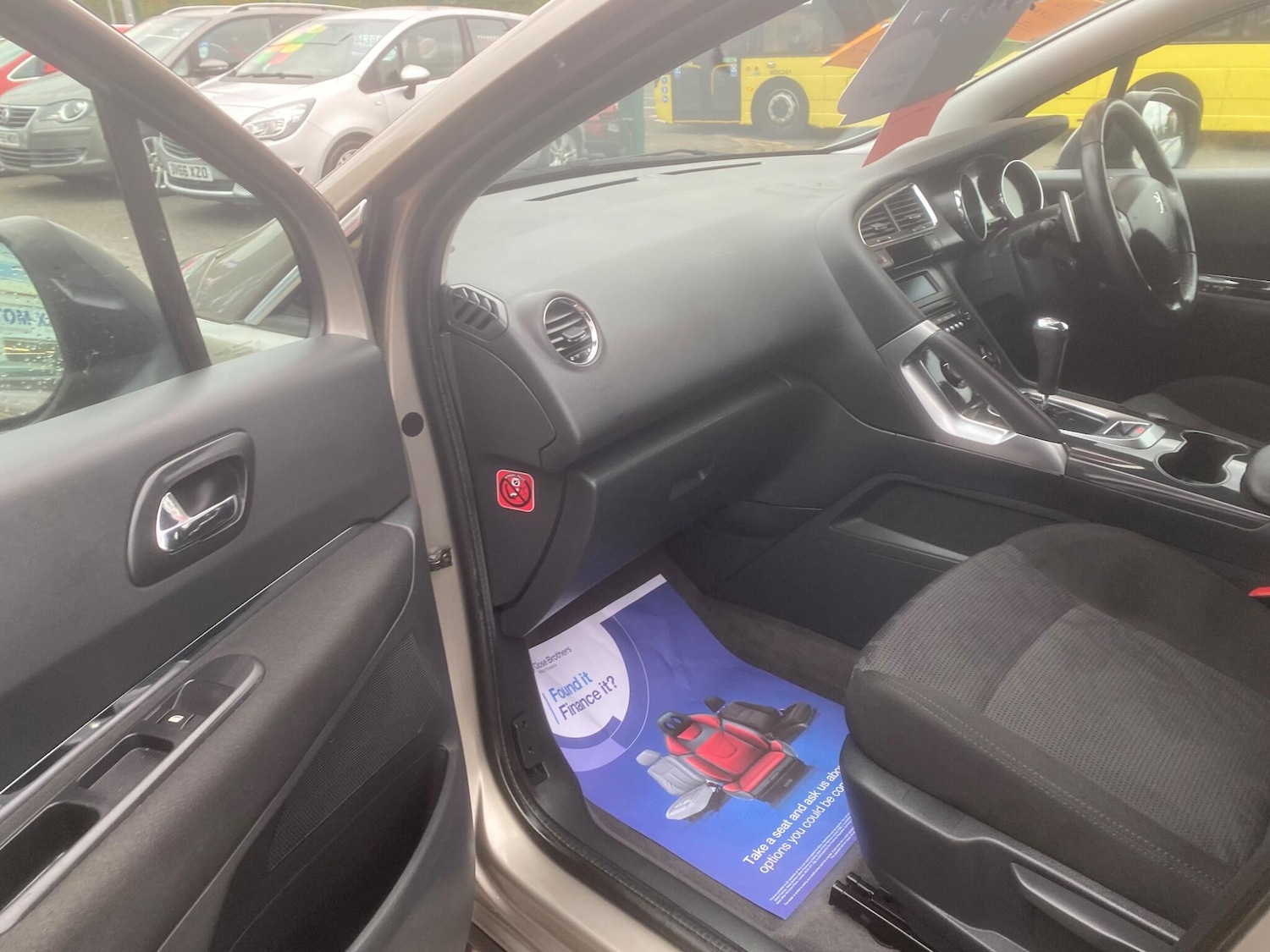 Used Peugeot 3008 2011 for sale - 76539608: Photo 17